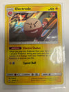 Pokemon TCG Electrode 39/181 Team Up Holo NM