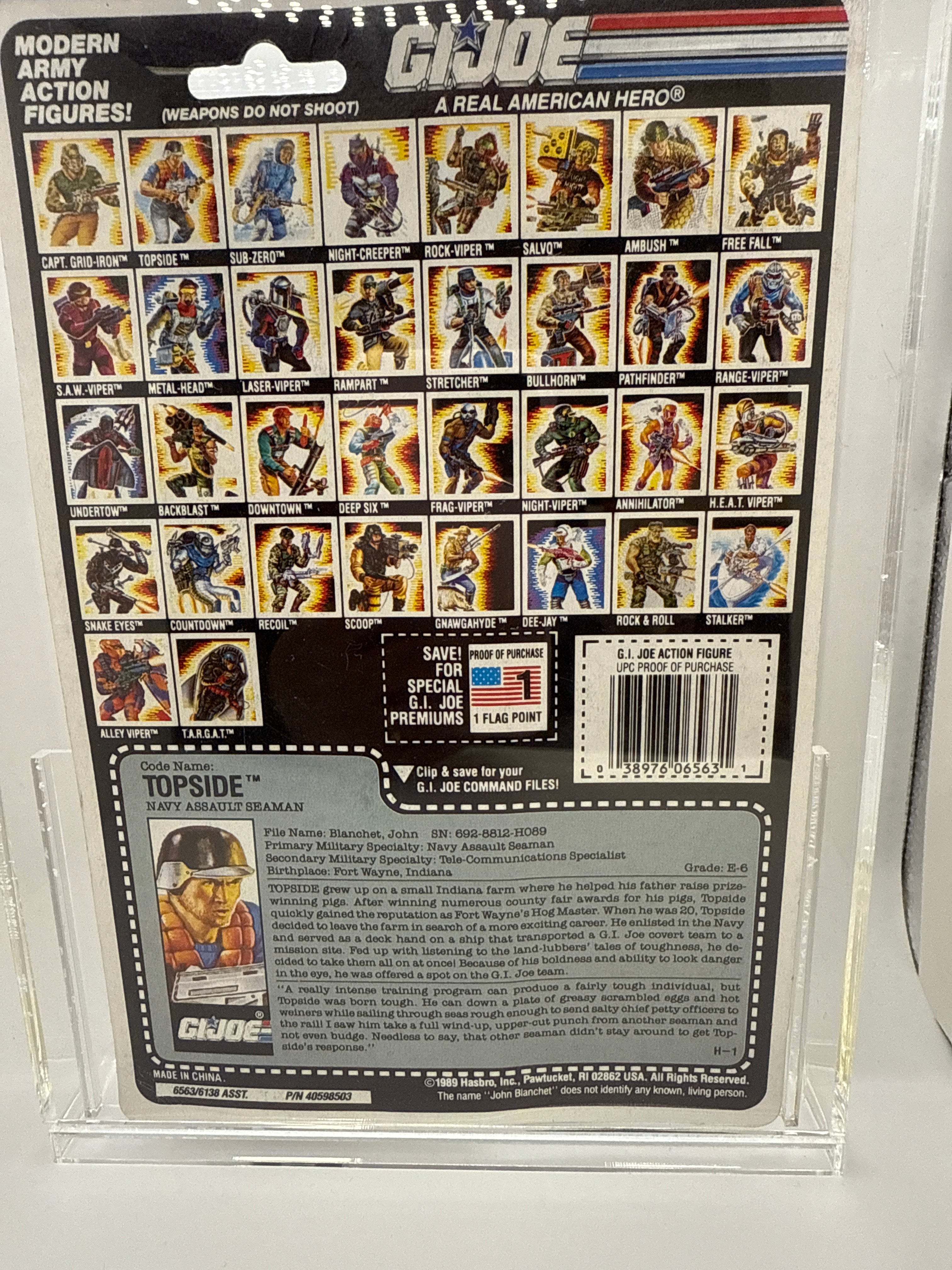 Hasbro G.I. Joe Vintage 1989 Code Name: Topside Hasbro 34 Back Punched Card Action Figure