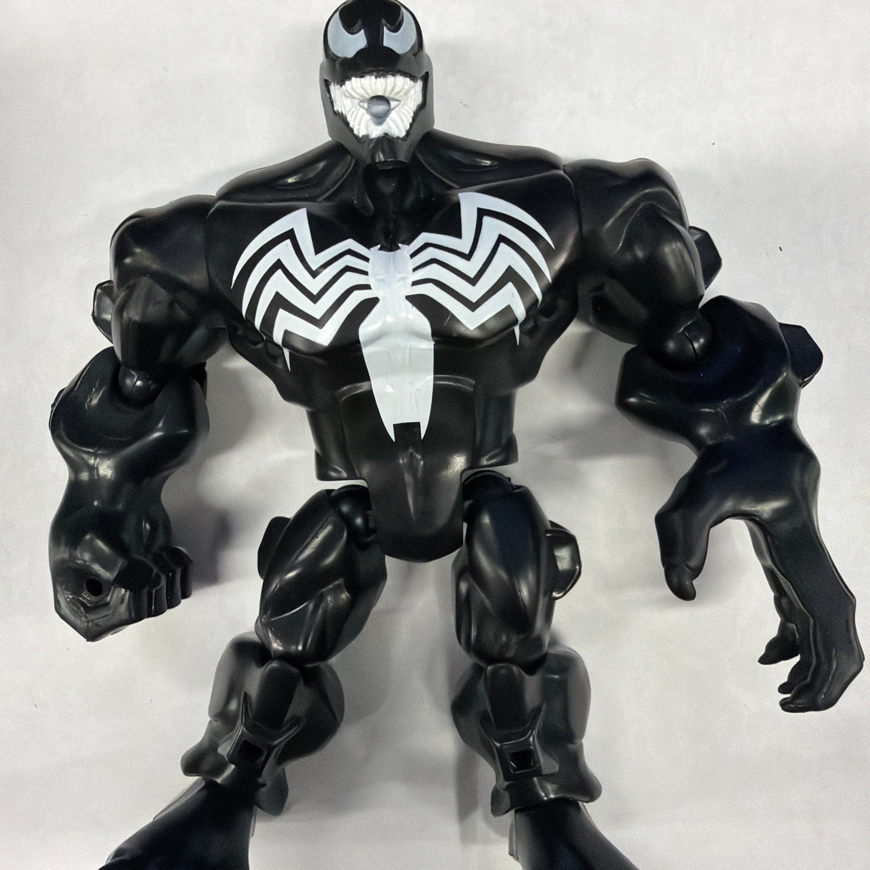 Loose Hasbro Marvel Super Hero Mashers Venom Action Figure