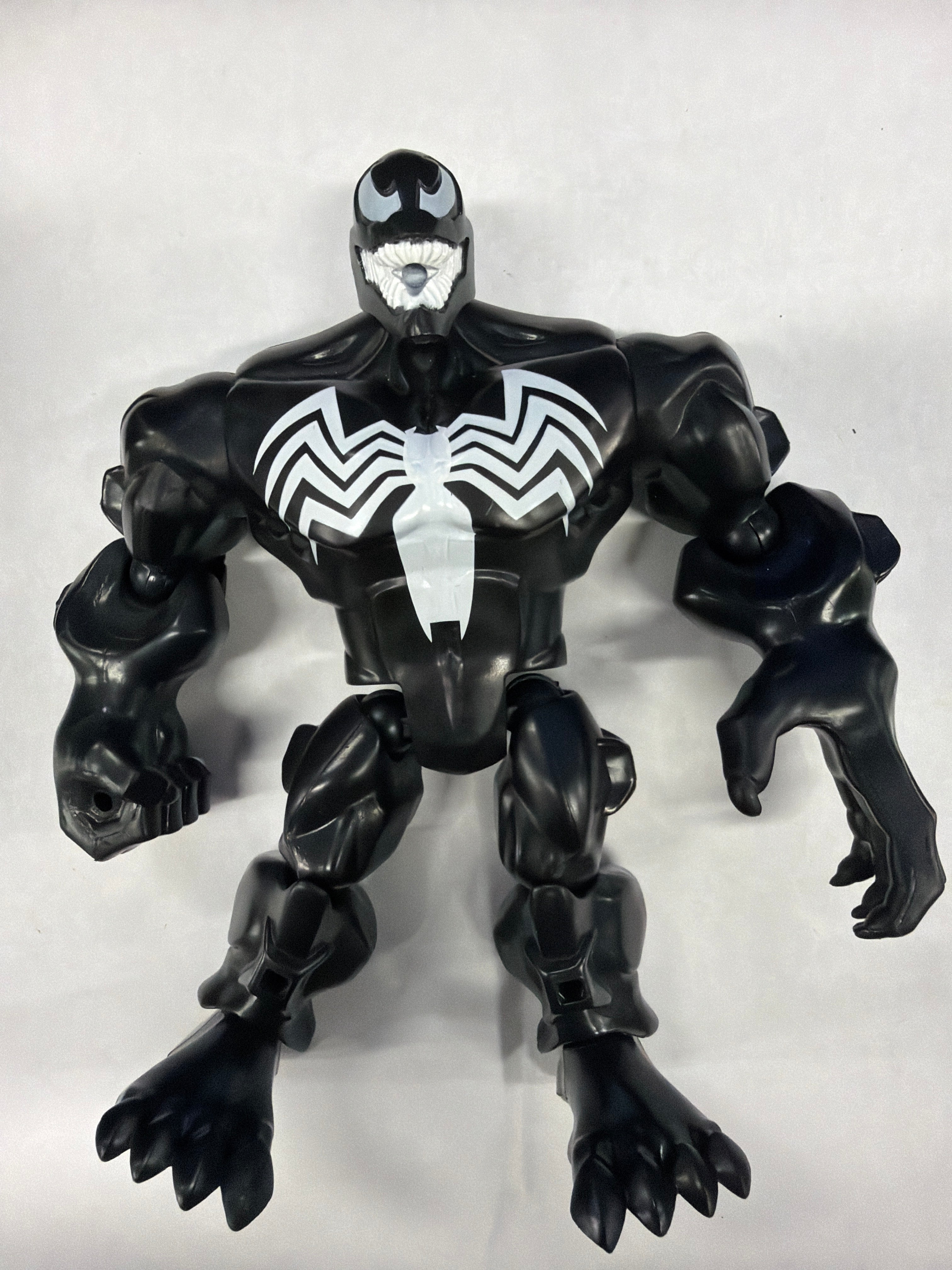 Loose Hasbro Marvel Super Hero Mashers Venom Action Figure
