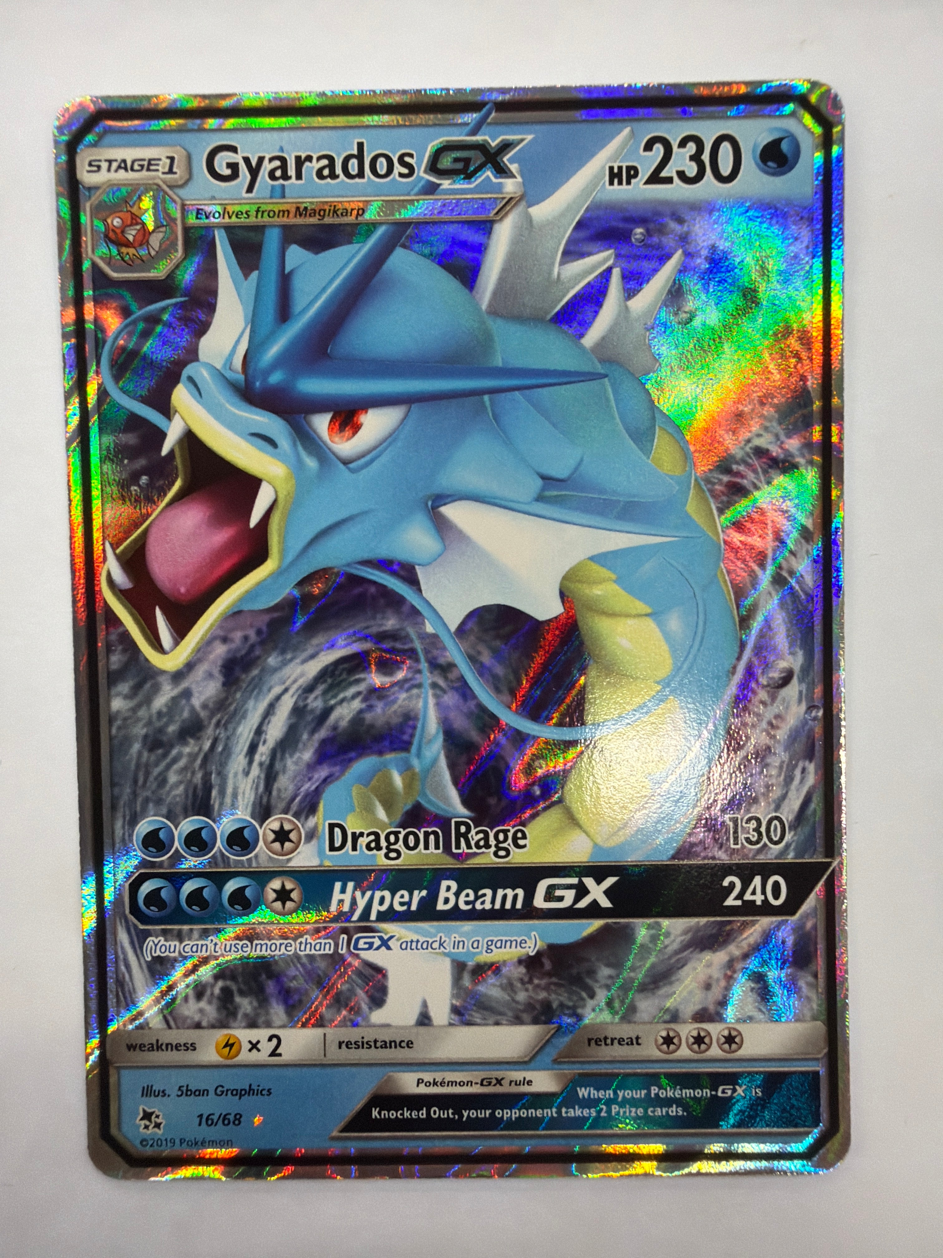 Pokémon TCG - Shining Fates Gyarados 16/68 NM