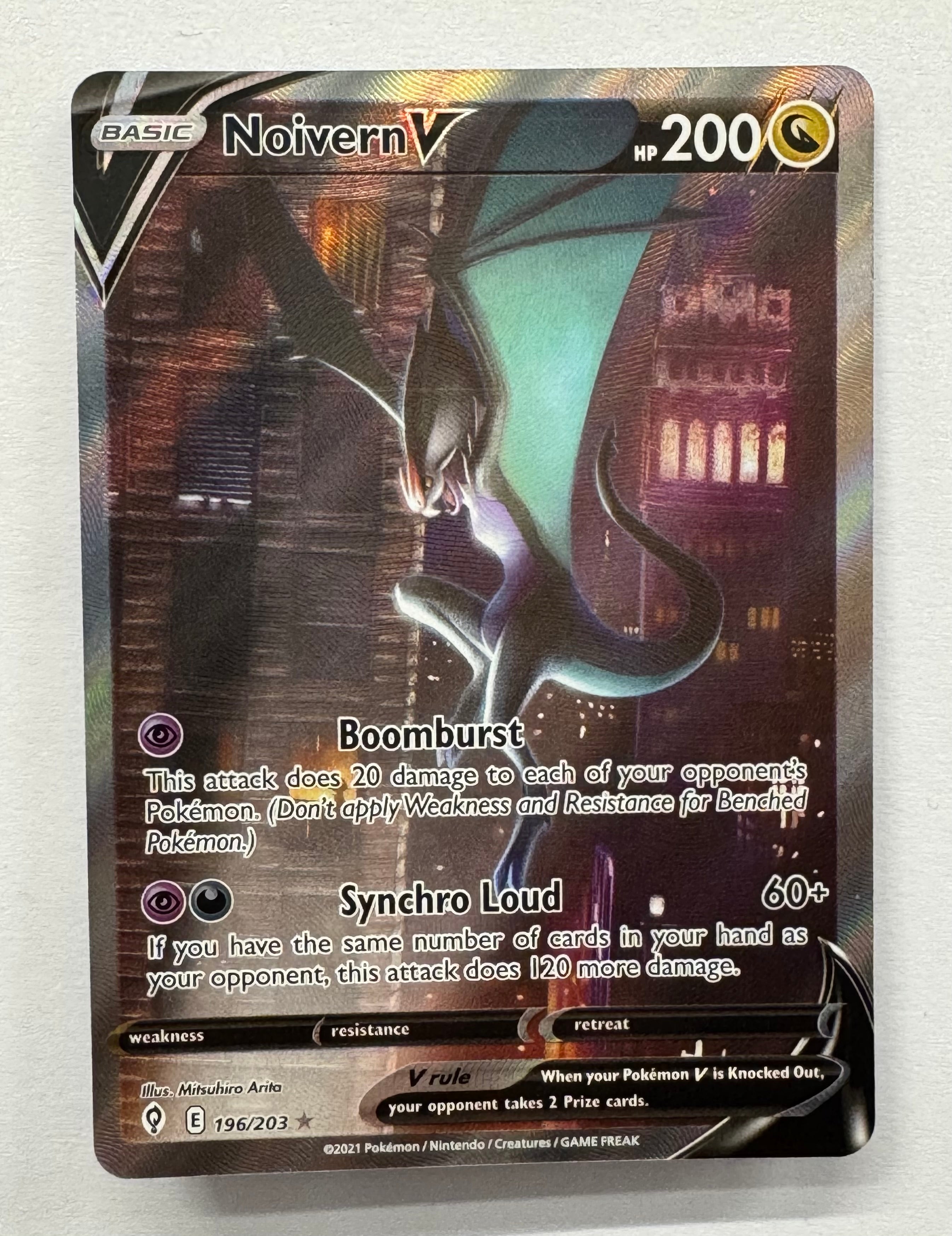 Pokémon TCG - Evolving Skies Noivern V 196/203 NM