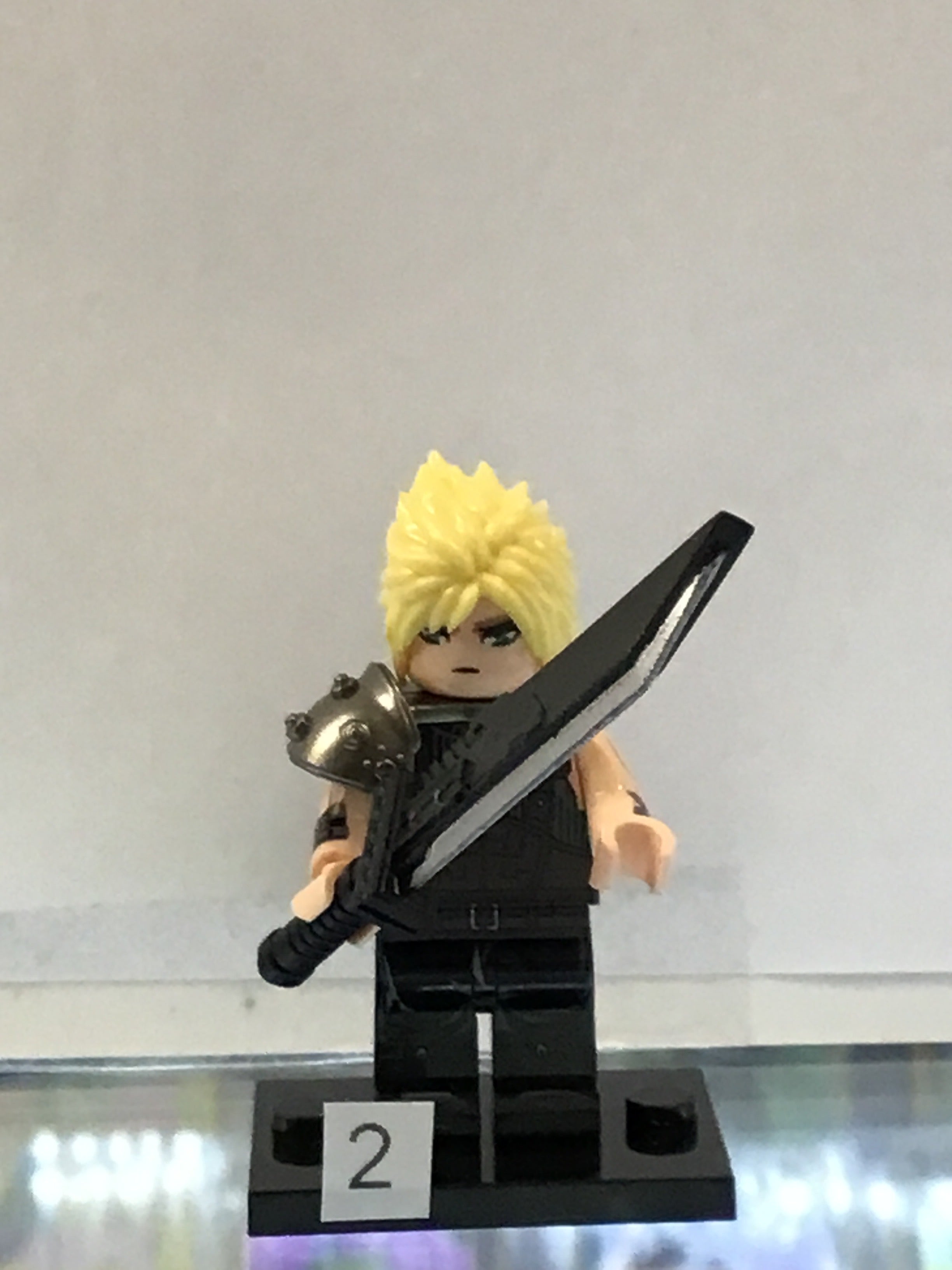 Final Fantasy Cloud #2 Mini Block Figure