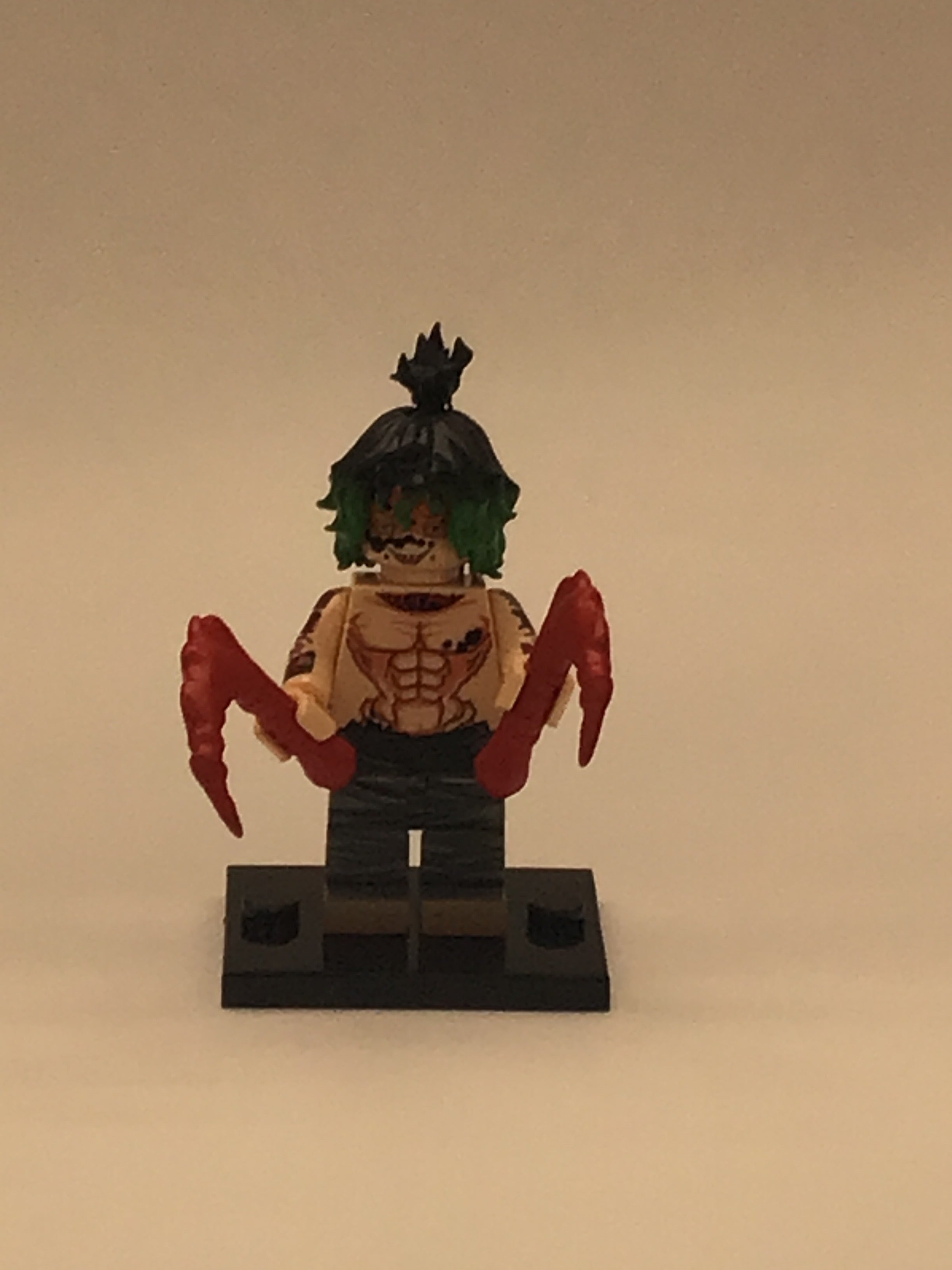 Demon Slayer Gyutaro #1 Mini Block Figure