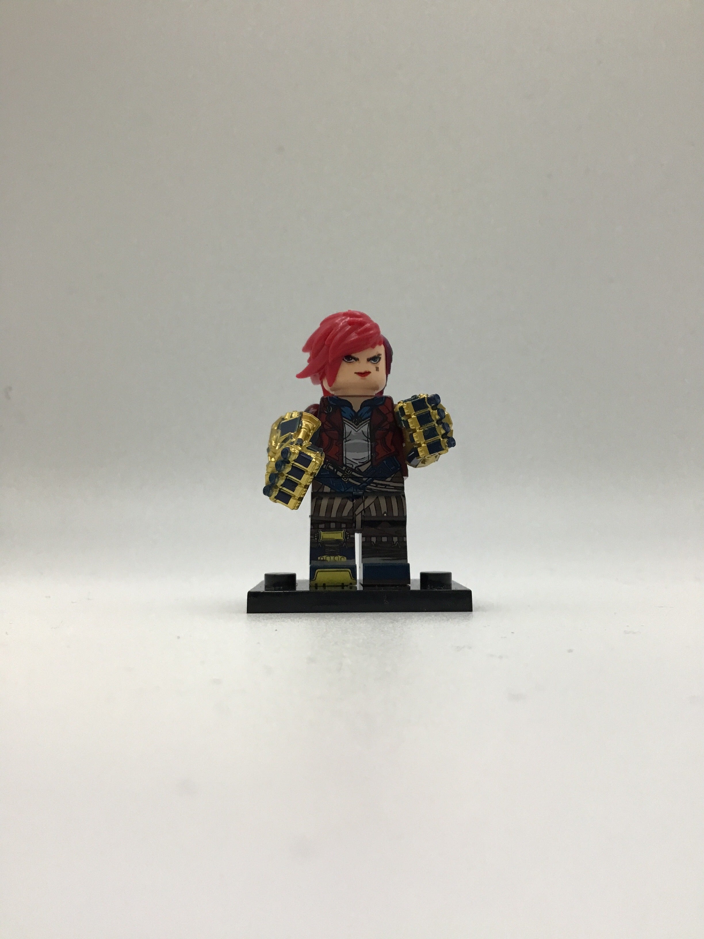 Arcane Vi #1 Mini Block Figure