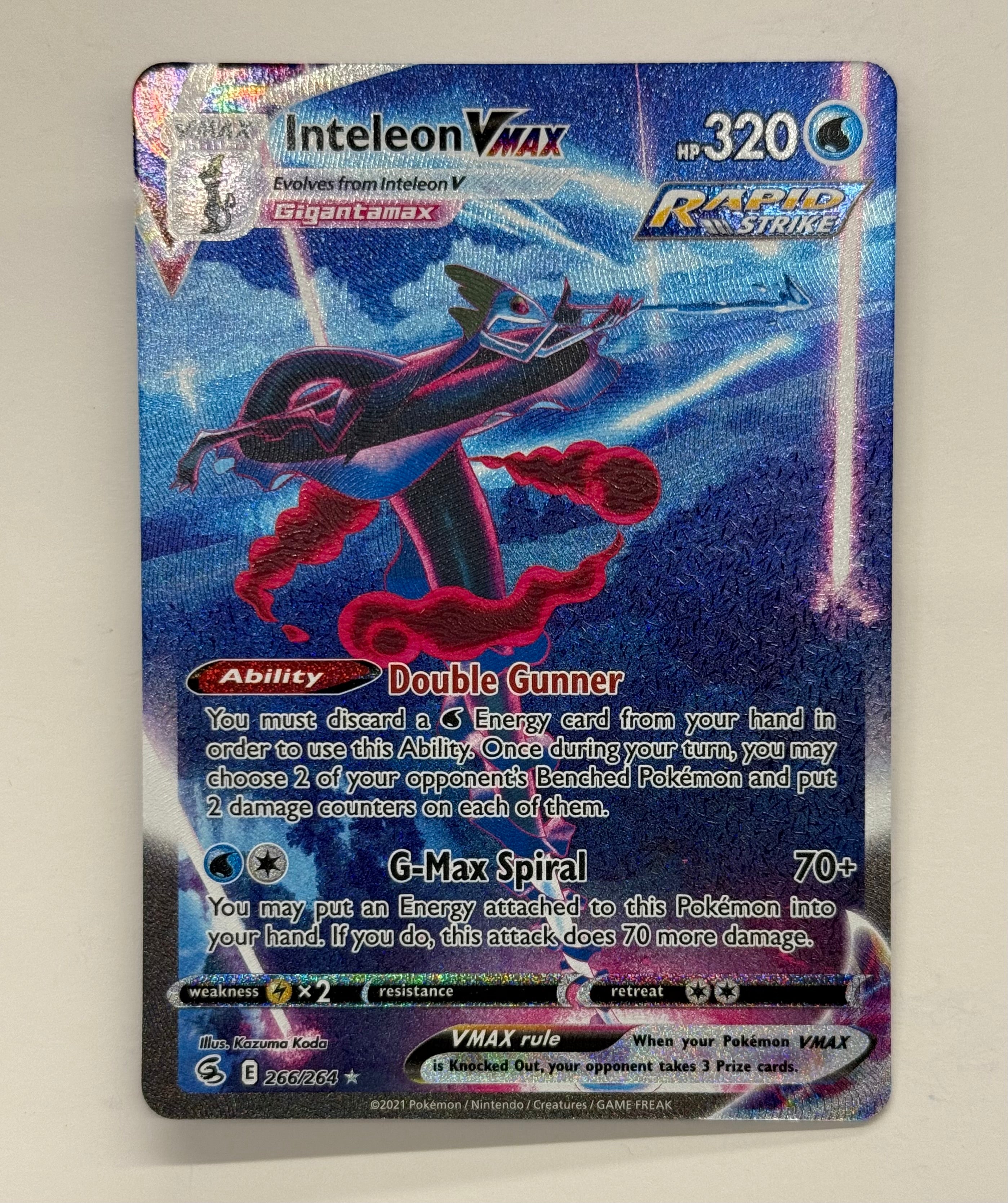 Pokémon TCG - Fusion Strike Inteleon VMAX 266/264 NM
