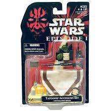 Hasbro Star Wars Episode 1, Tatooine Accessory Set with Pull- Back Droid Action Figure