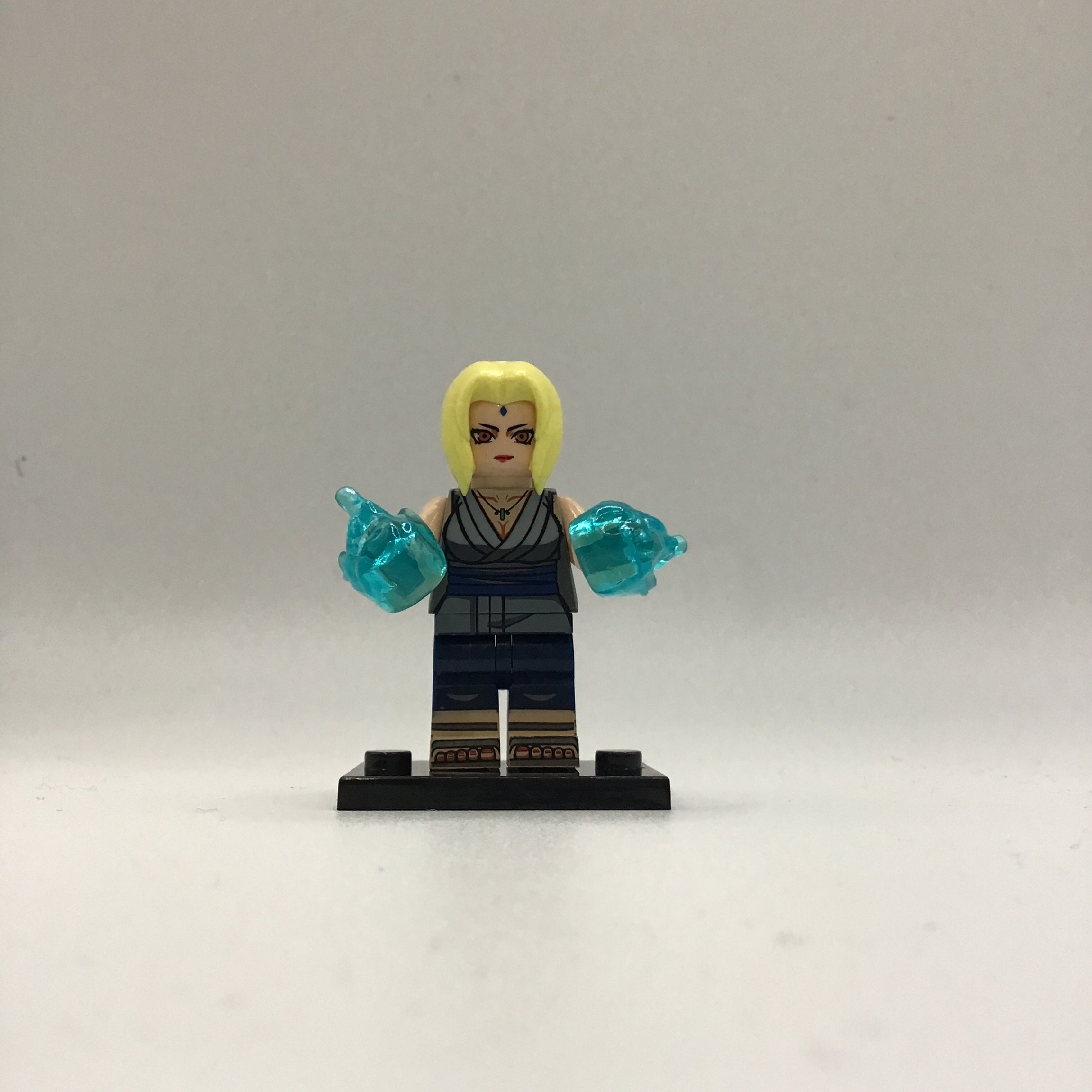 Naruto Tsunade #1 Mini Block Figure
