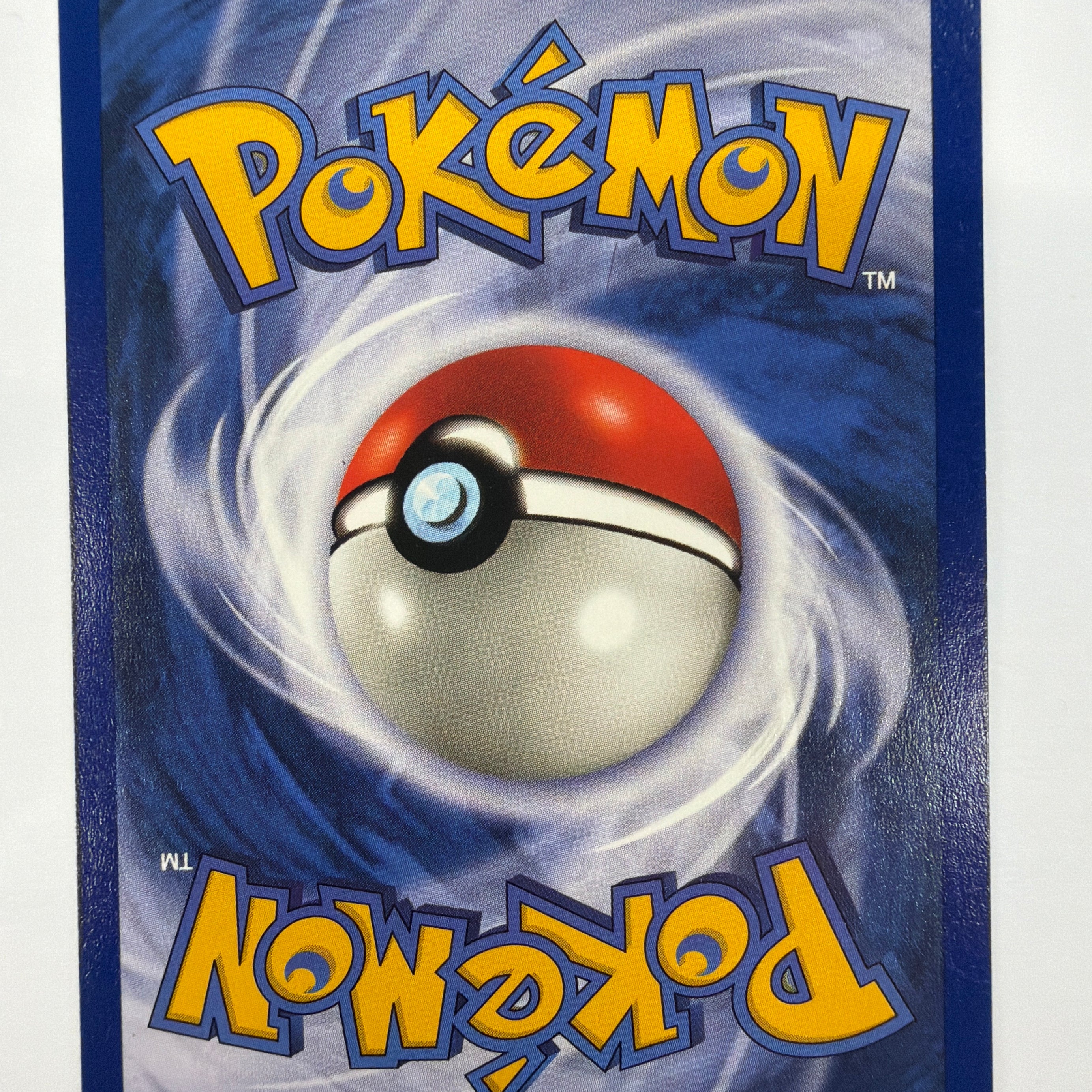 Pokémon TCG - Base Set Unlimited Voltorb 67/102 Non-Holo NM