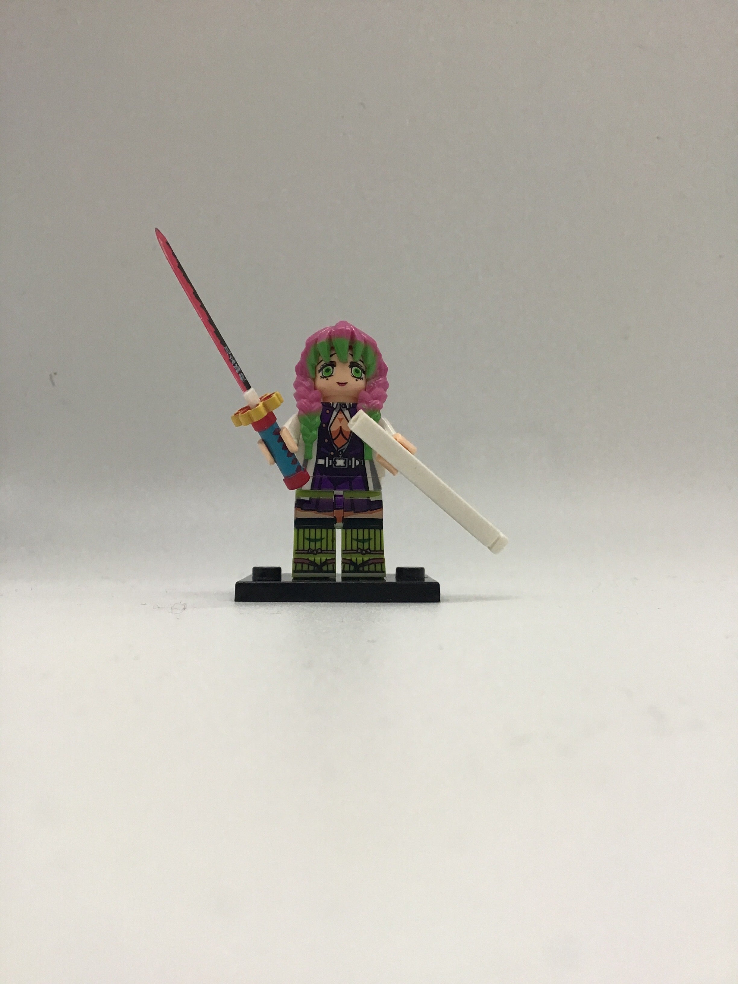 Demon Slayer Mitsuri #1 Mini Block Figure