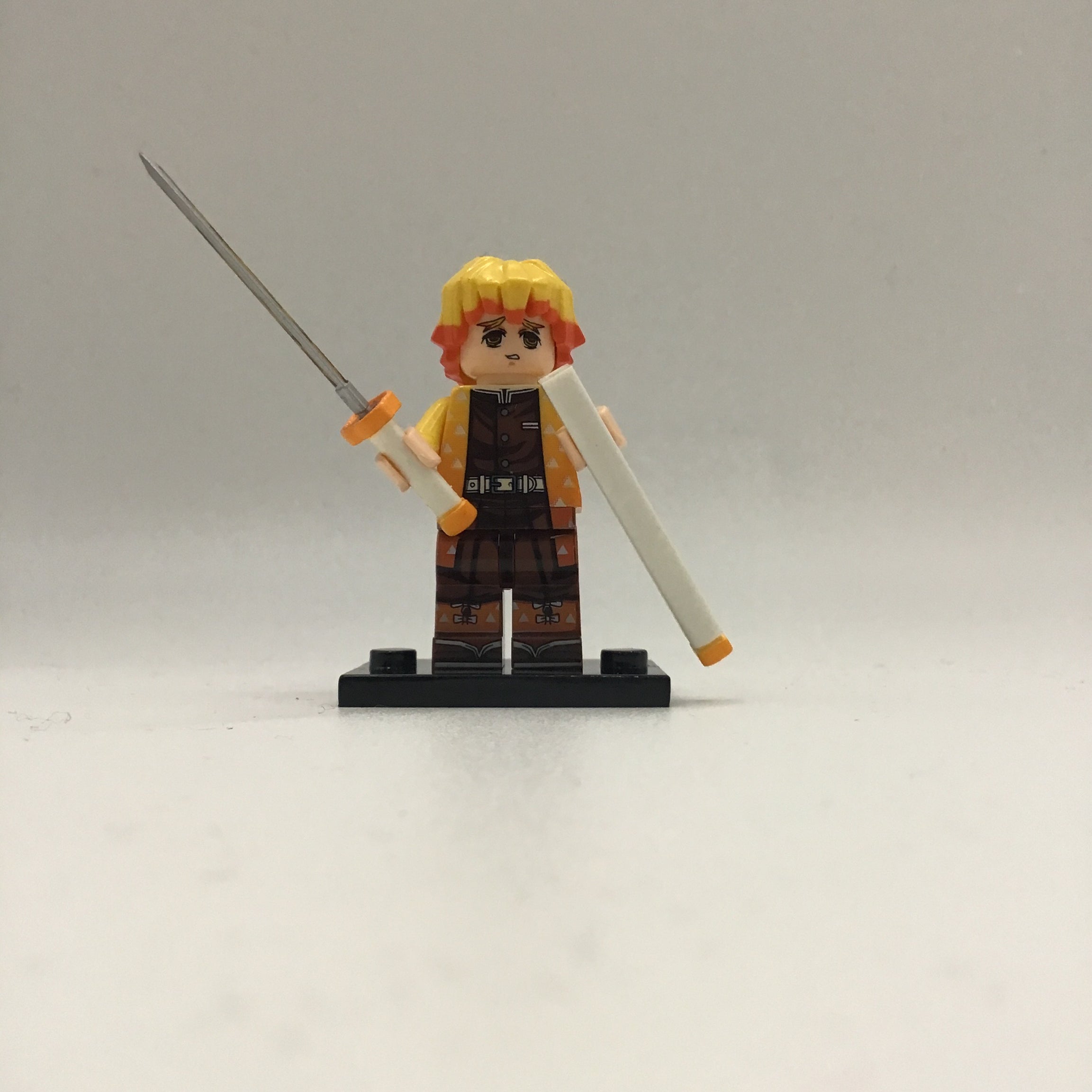 Demon Slayer Zenitsu #1 Mini Block Figure