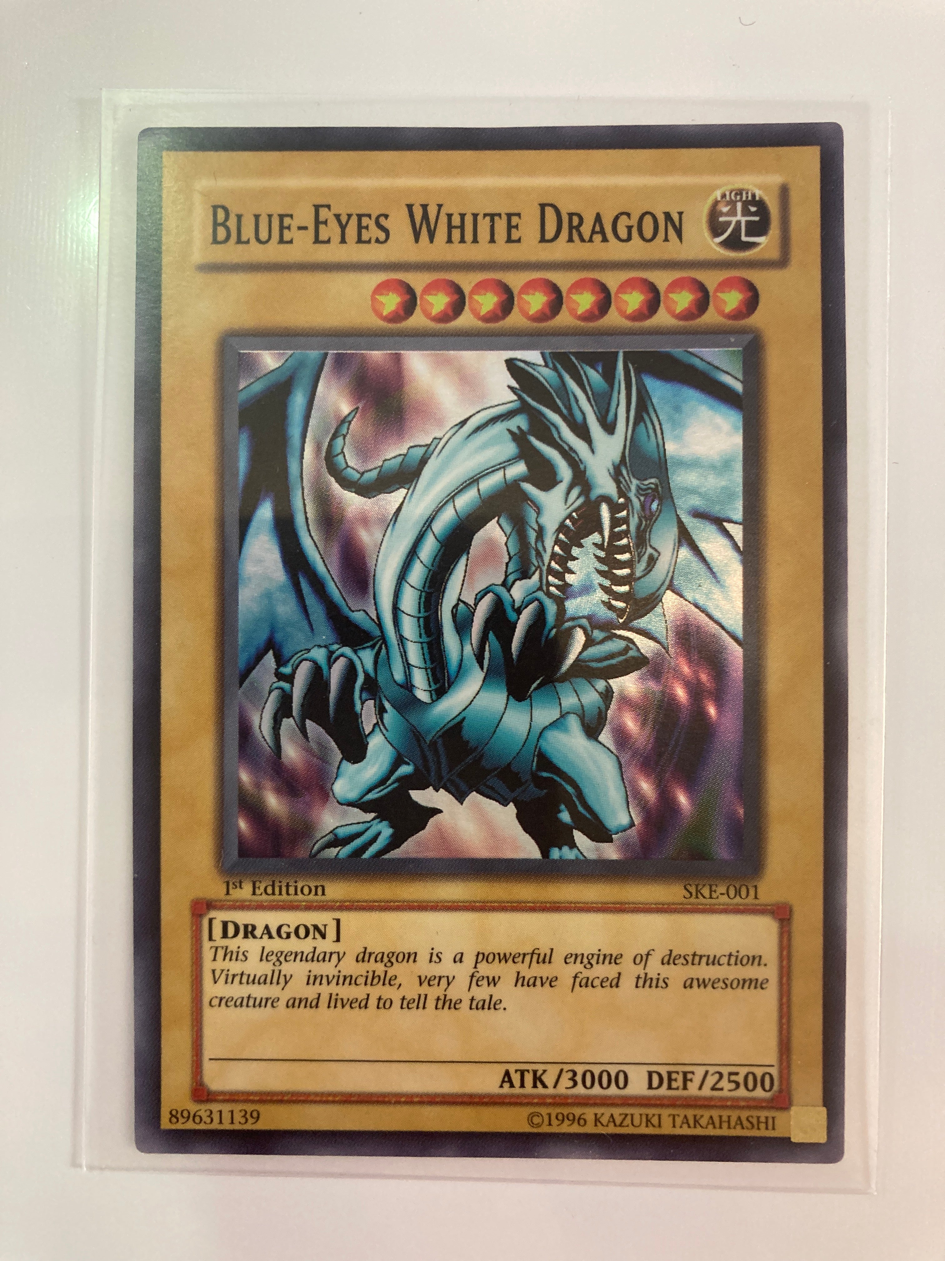 Yugioh TCG Blue Eyes White Dragon SKE-001 First Edition Super Rare Min –  True Believers Gaming and Collectibles