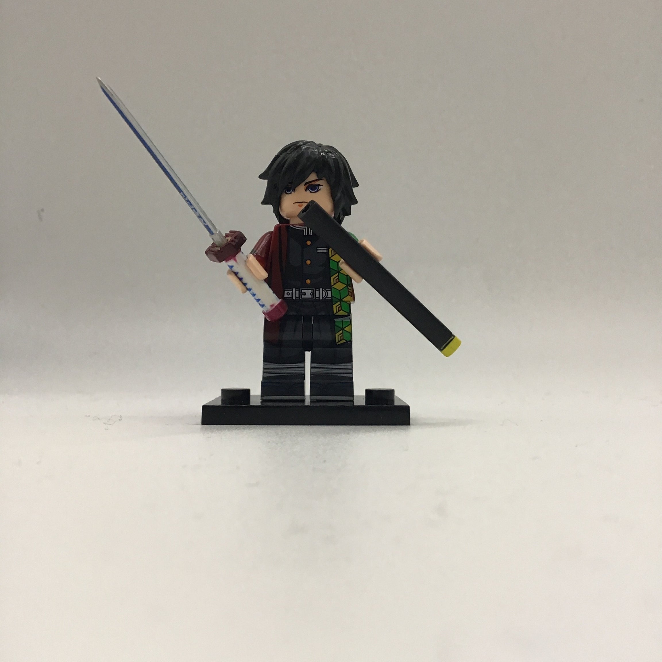 Demon Slayer Giyu #1 Mini Block Figure