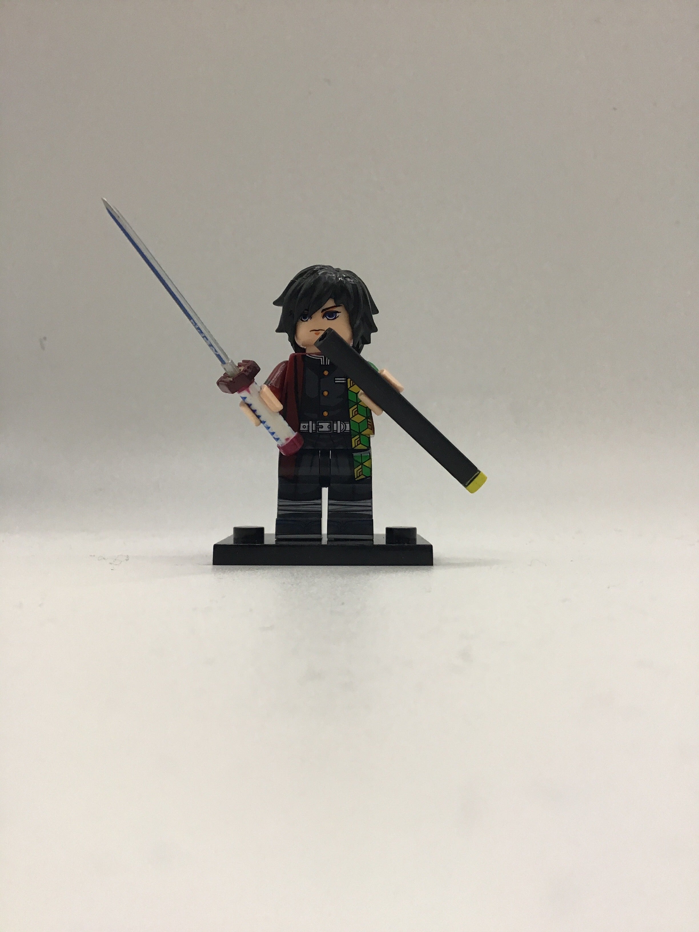 Demon Slayer Giyu #1 Mini Block Figure