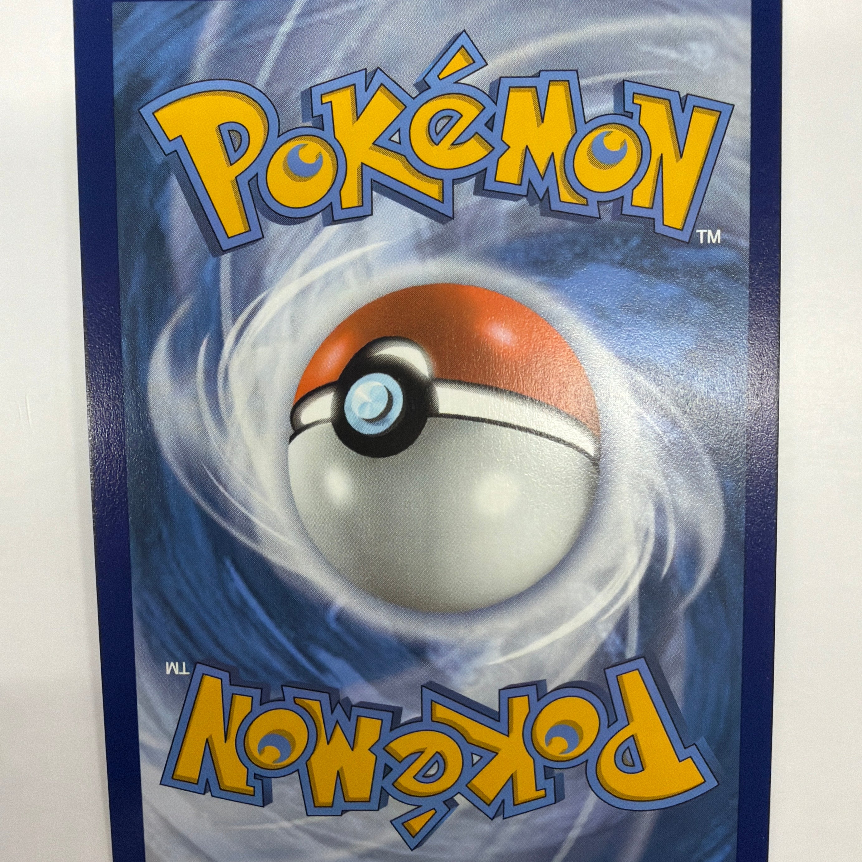 Pokémon TCG - Chilling Reign Galarian Articuno V 169/198 NM