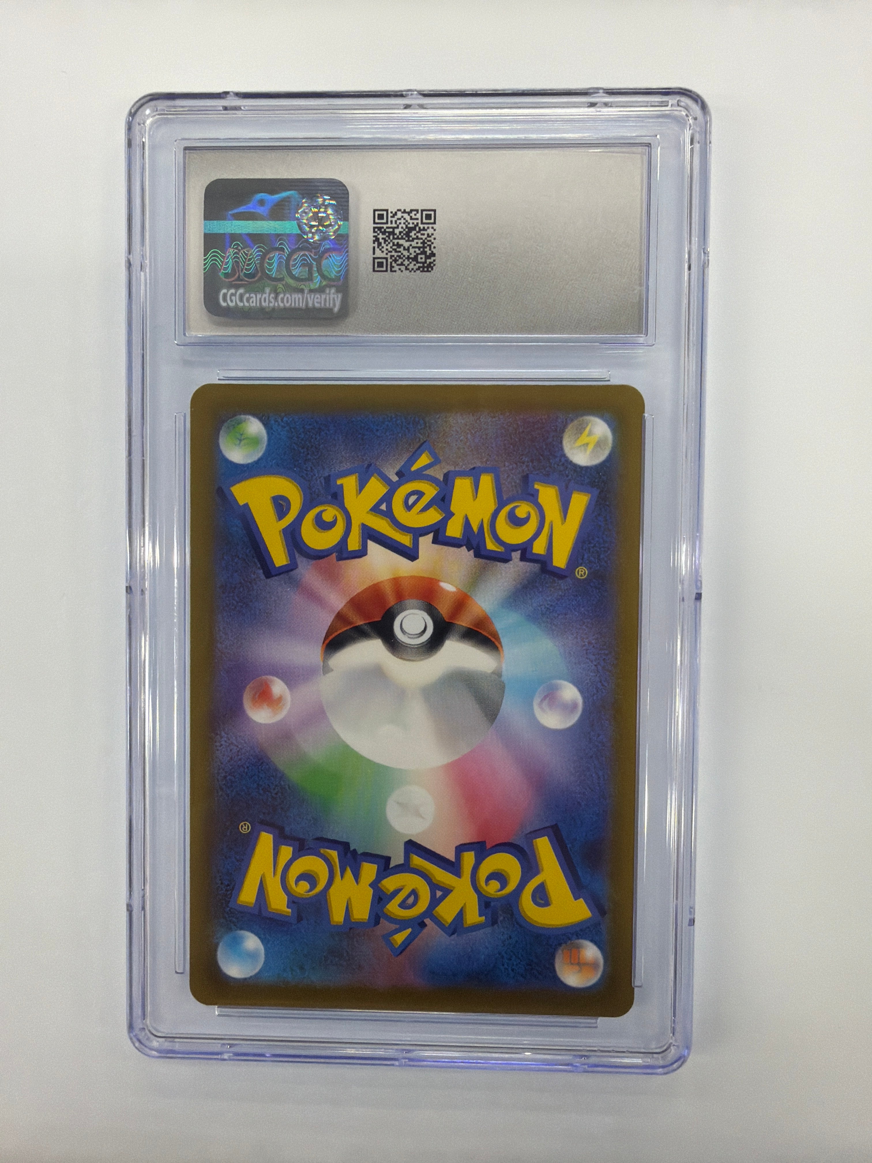 Pokémon TCG - CGC NM/Mint+ 8.5 VStar Universe s12a Latias 195/172 Art Rare Holo