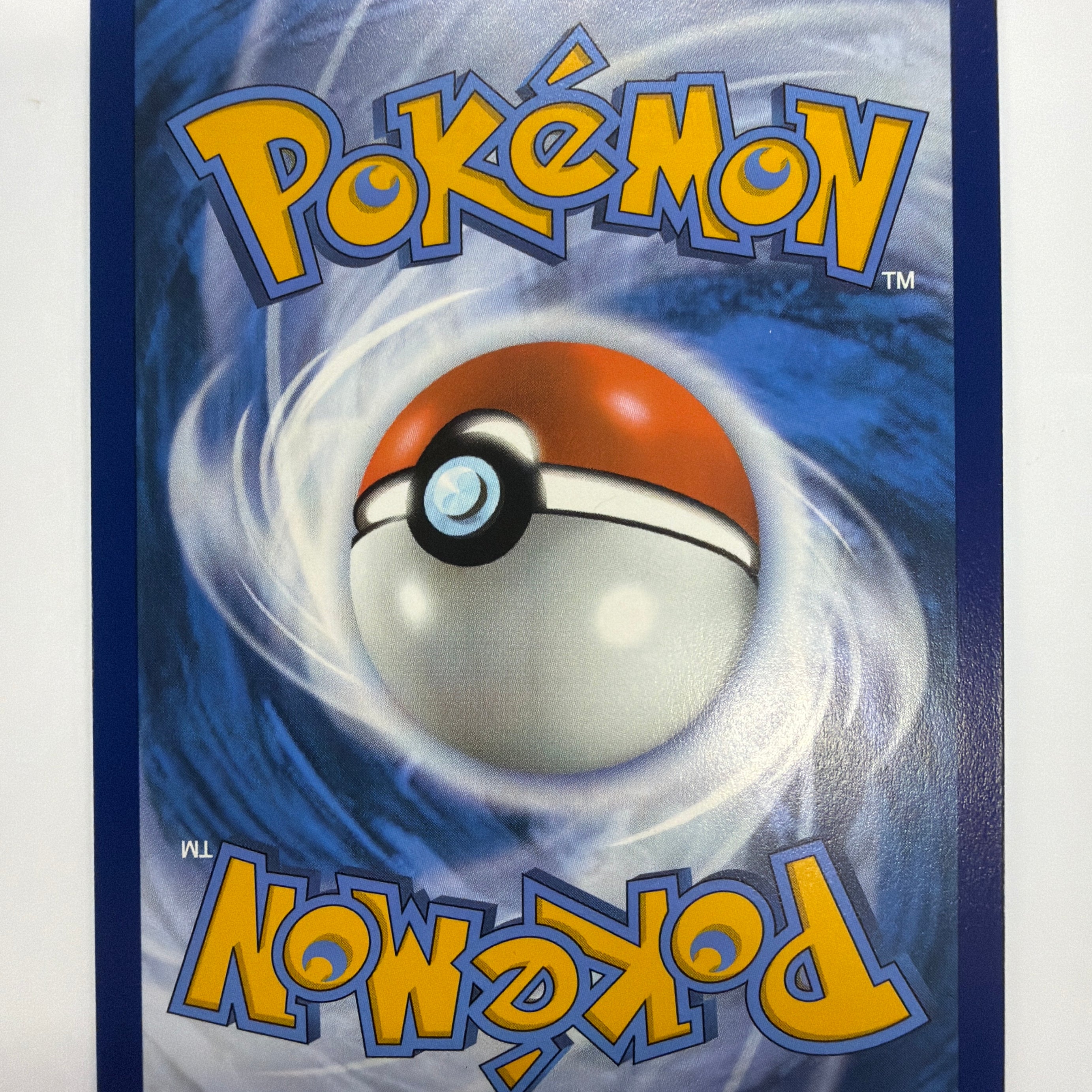 Pokémon TCG - Prismatic Evolutions Okidogi 057/131 Pokeball NM