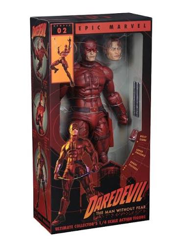 NECA Daredevil Matt Murdock 1/4 Scale Premium Figure