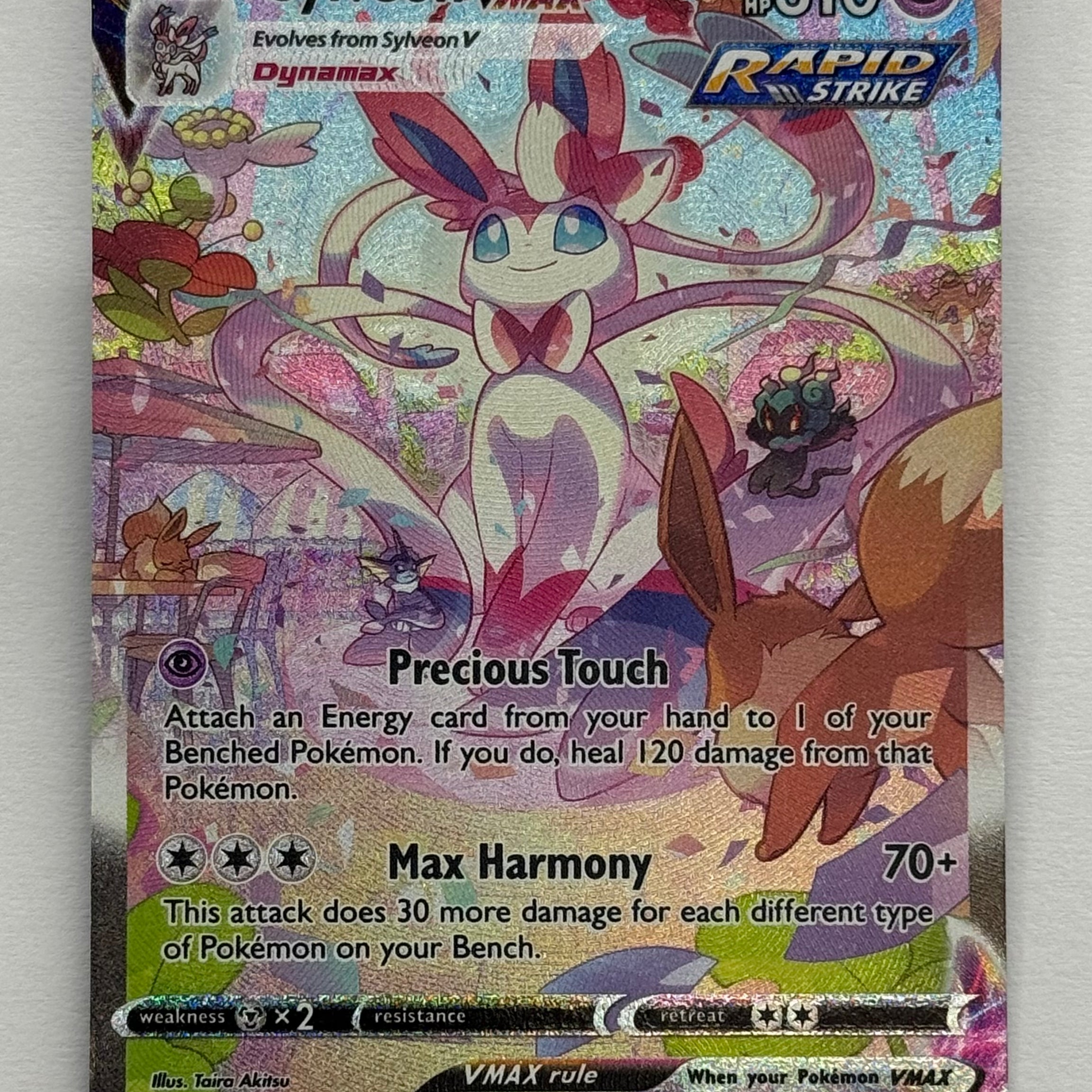 Pokémon TCG - Evolving Skies Sylveon VMAX 212/203 NM