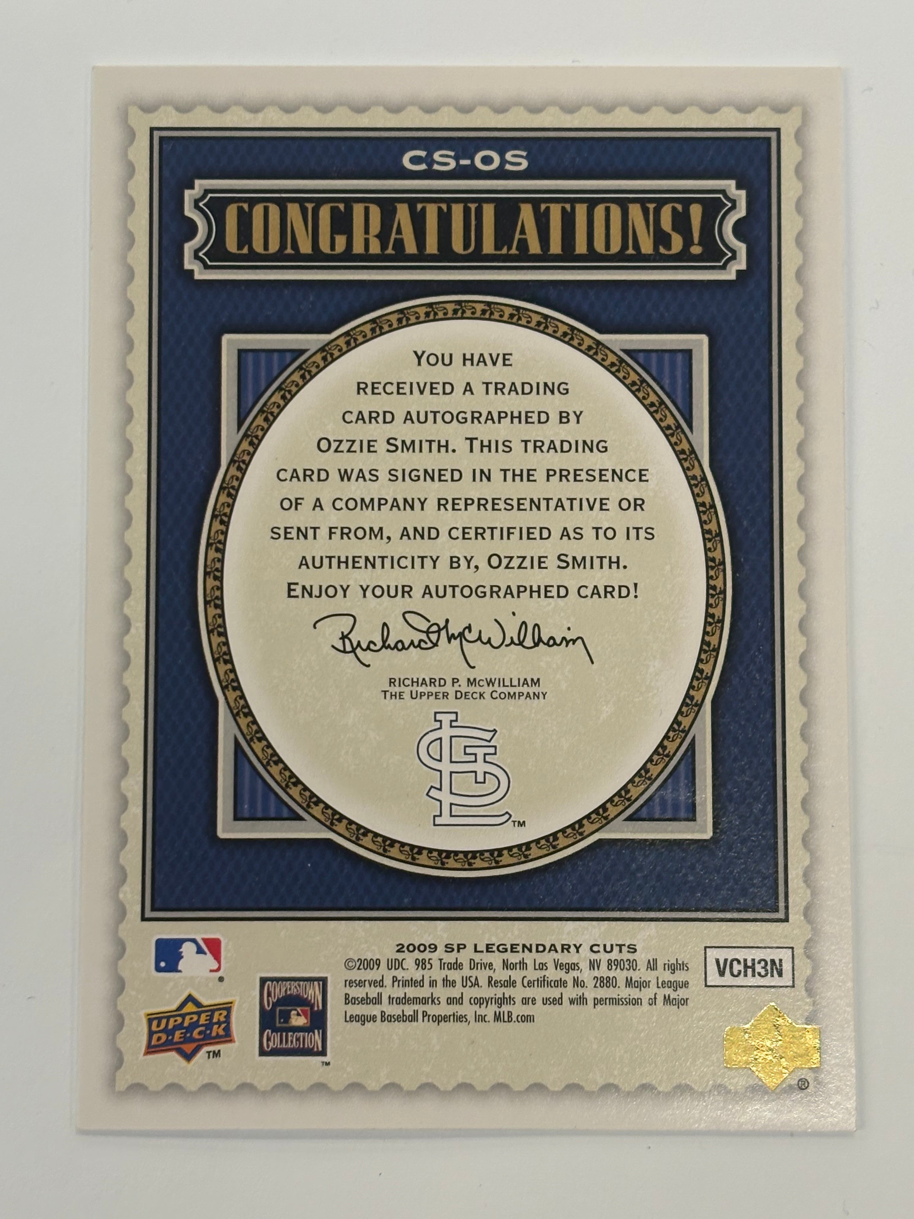 2009 Upper Deck SP Legendary Cuts Ozzie Smith Autograph Card #CS-OS Numbered 19/25