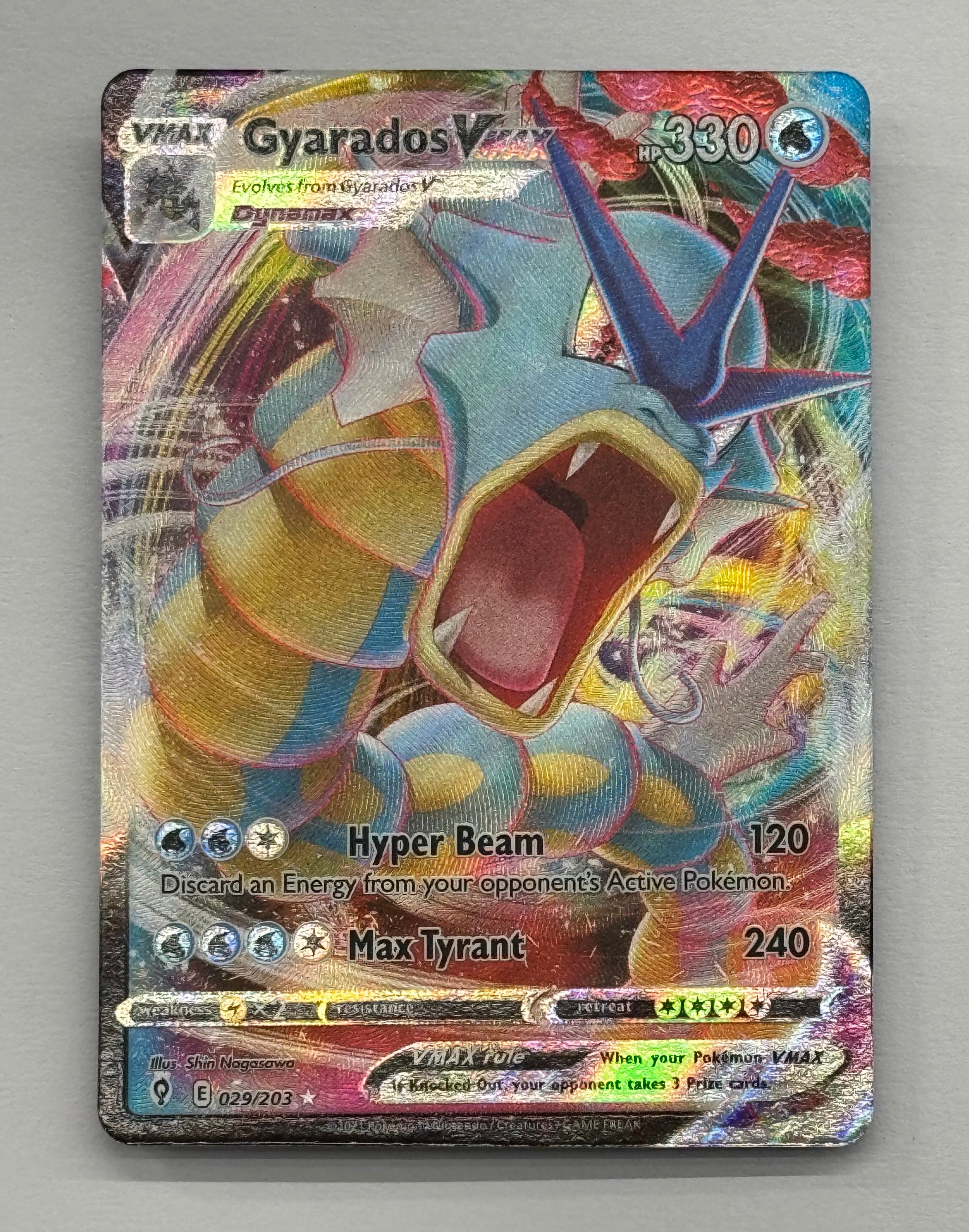 Pokémon TCG - Evolving Skies Gyarados VMAX 029/203 NM
