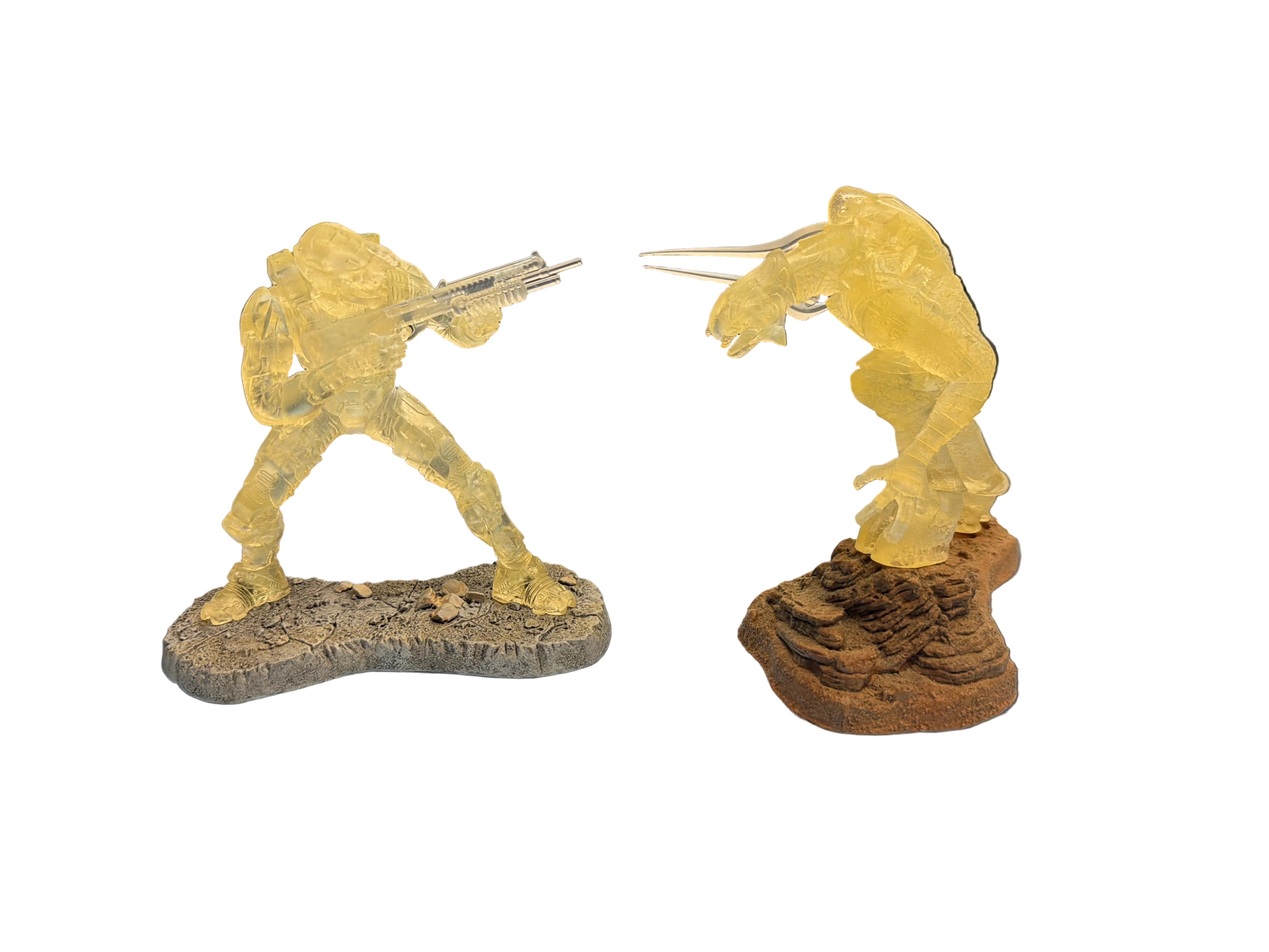 McFarlane Toys Halo Master Chief vs Arbiter Statue Set