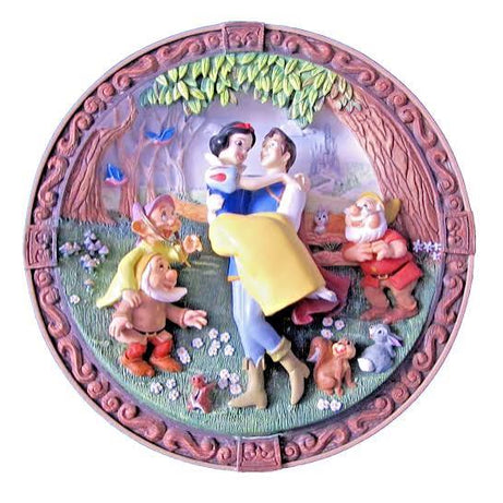 The Bradford Exchange Disney Snow White Dreams Come True The Tale of Snow White Plate