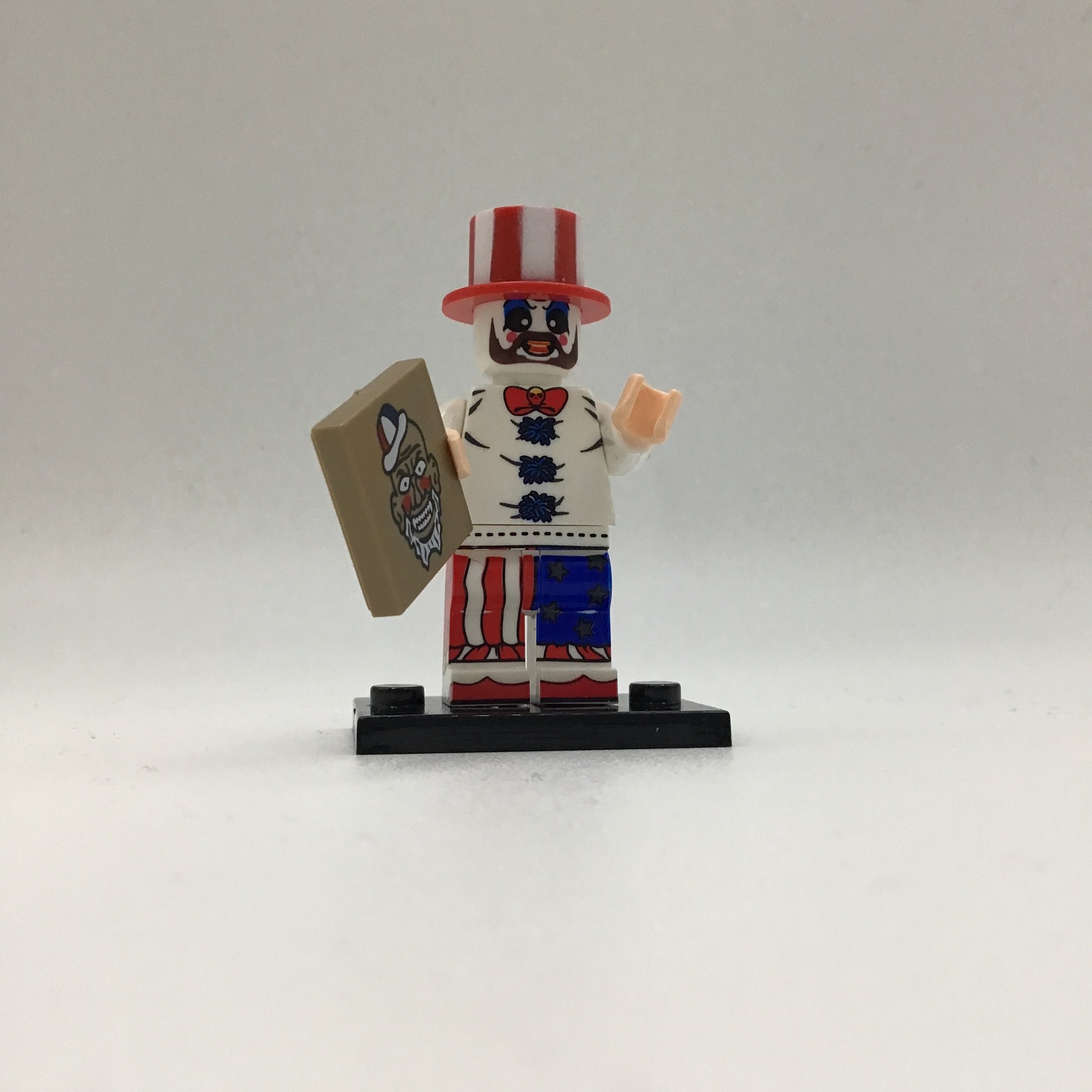 House of a Thousand Corpses Captain Spaulding #1 Mini Block Figure