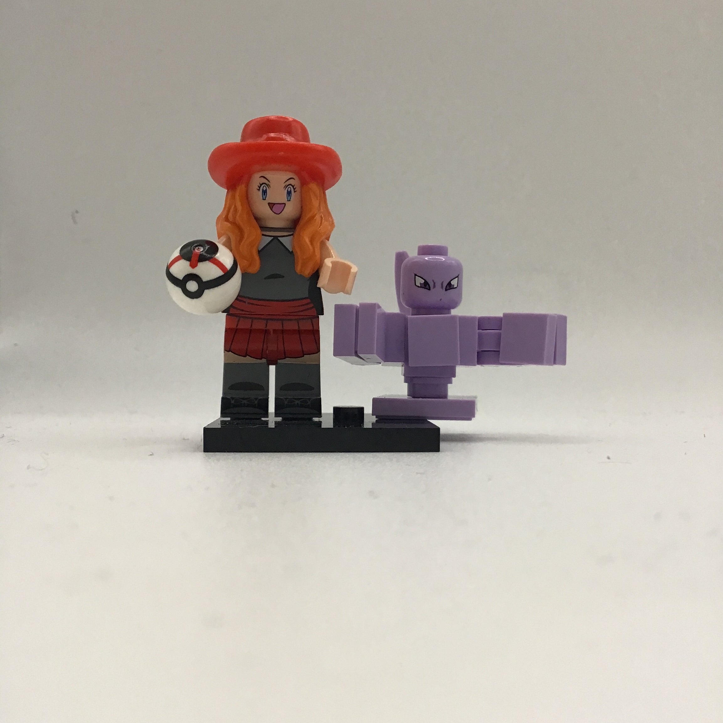 Pokémon Serena and Mewtwo #1 Mini Block Figure