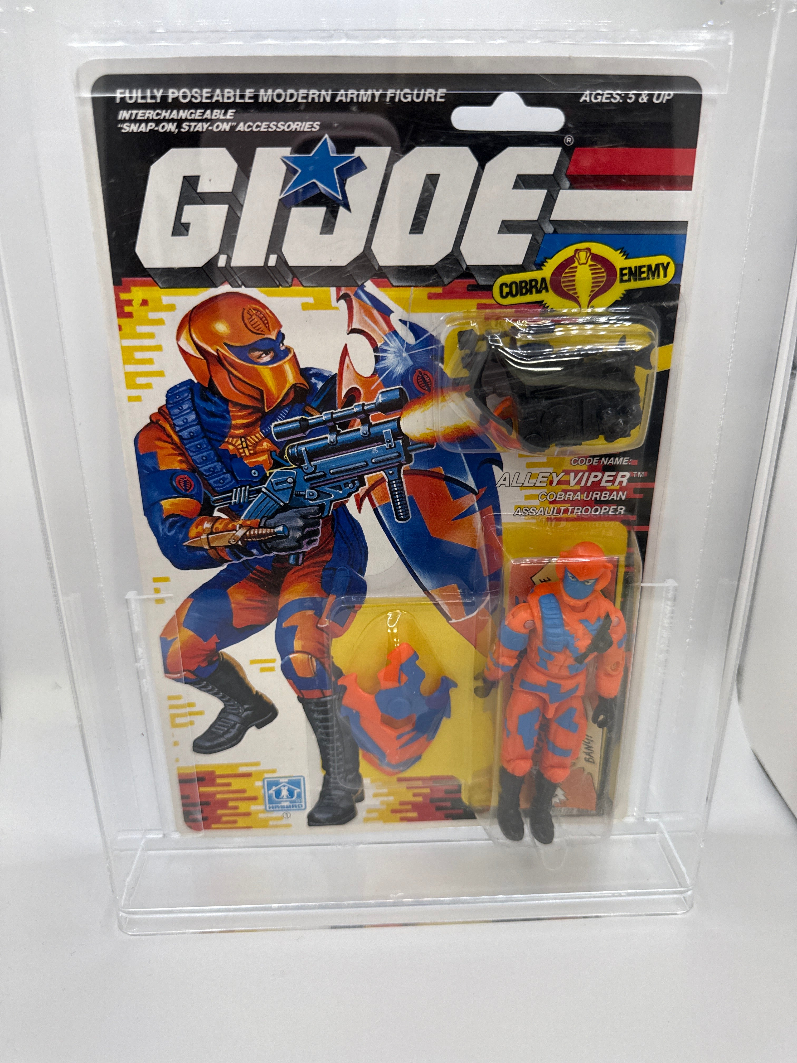 Hasbro G.I. Joe Vintage 1988 Code Name: Alley Viper 34 Back Punched Card Action Figure