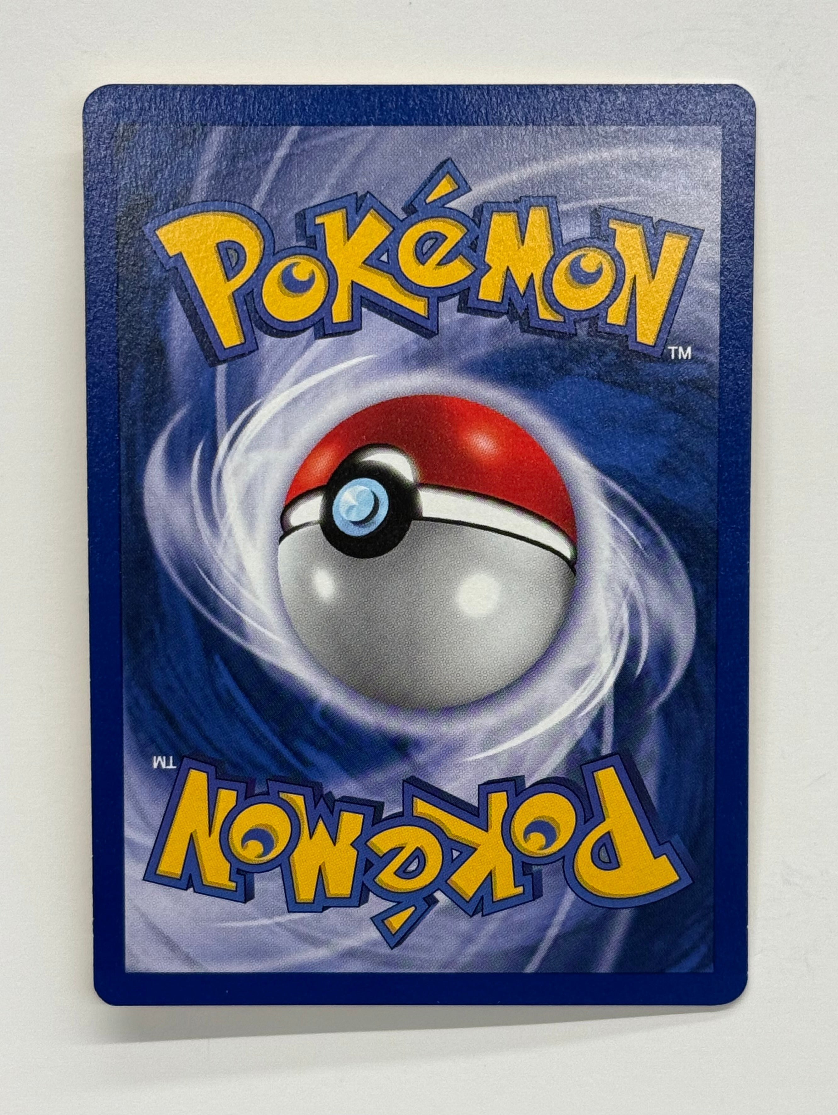 Pokémon TCG - Base Set 1st Edition Shadowless Machamp Holo 8/102 NM