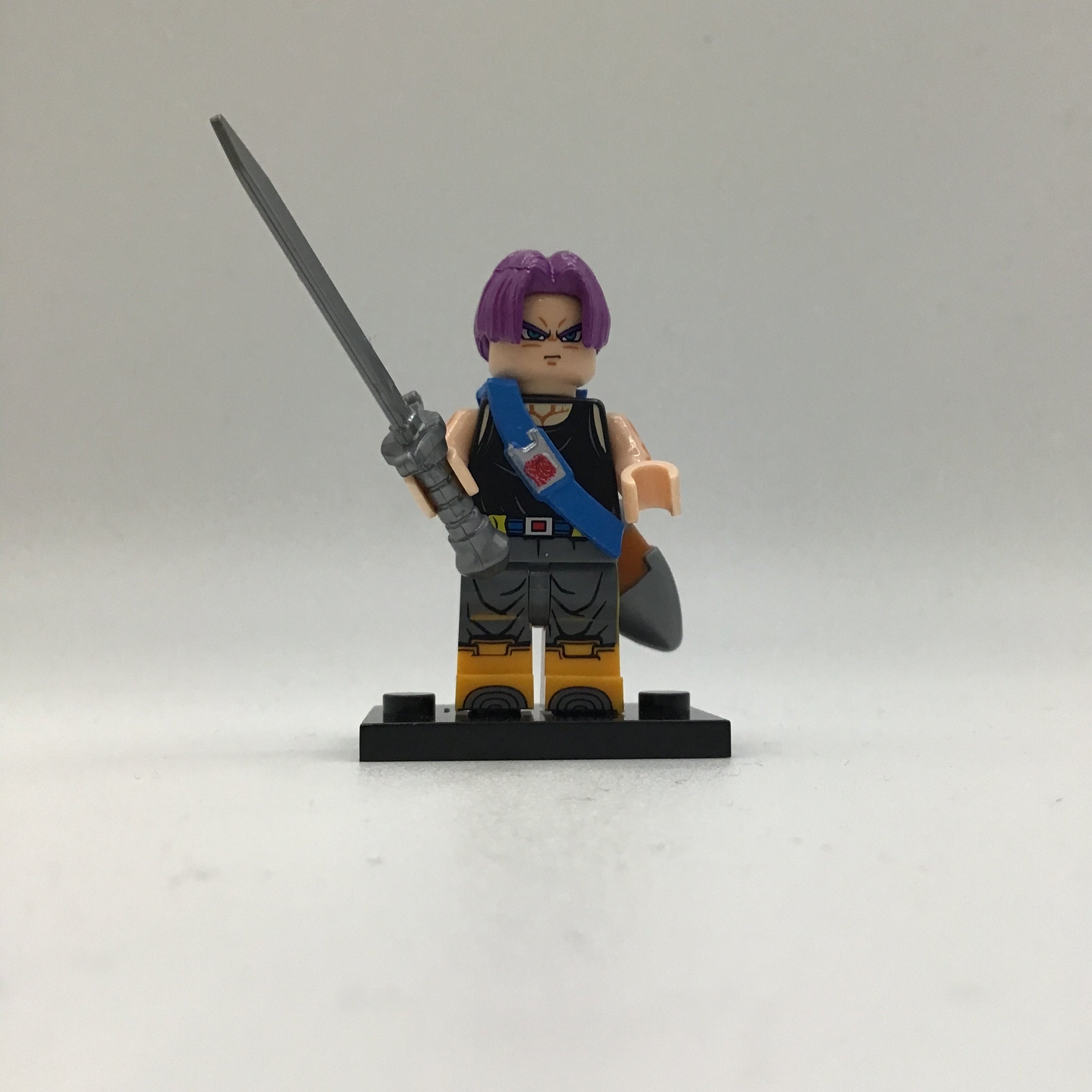 Dragon Ball Trunks #3 Mini Block Figure