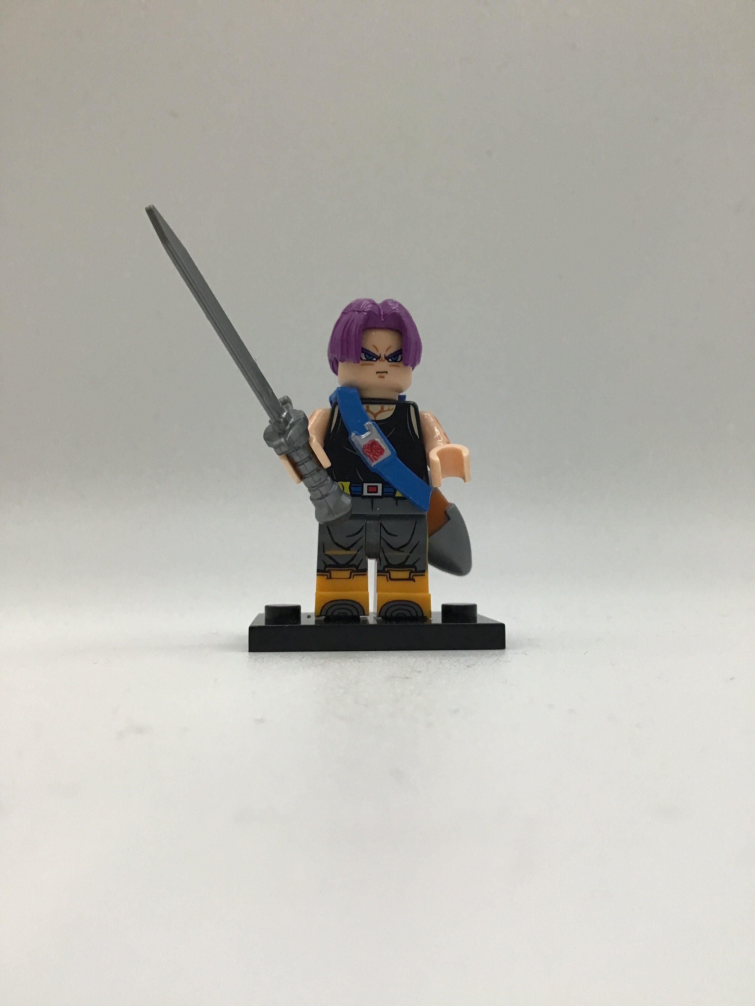Dragon Ball Trunks #3 Mini Block Figure