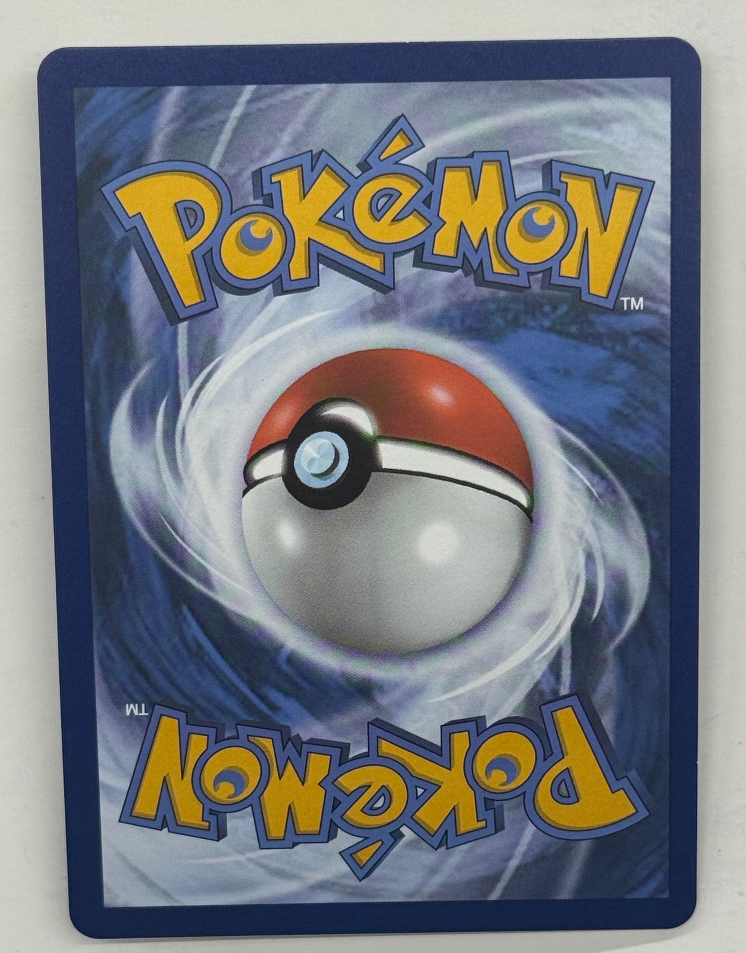 Pokémon TCG - Sword & Shield Dhelmise V 187/202 NM