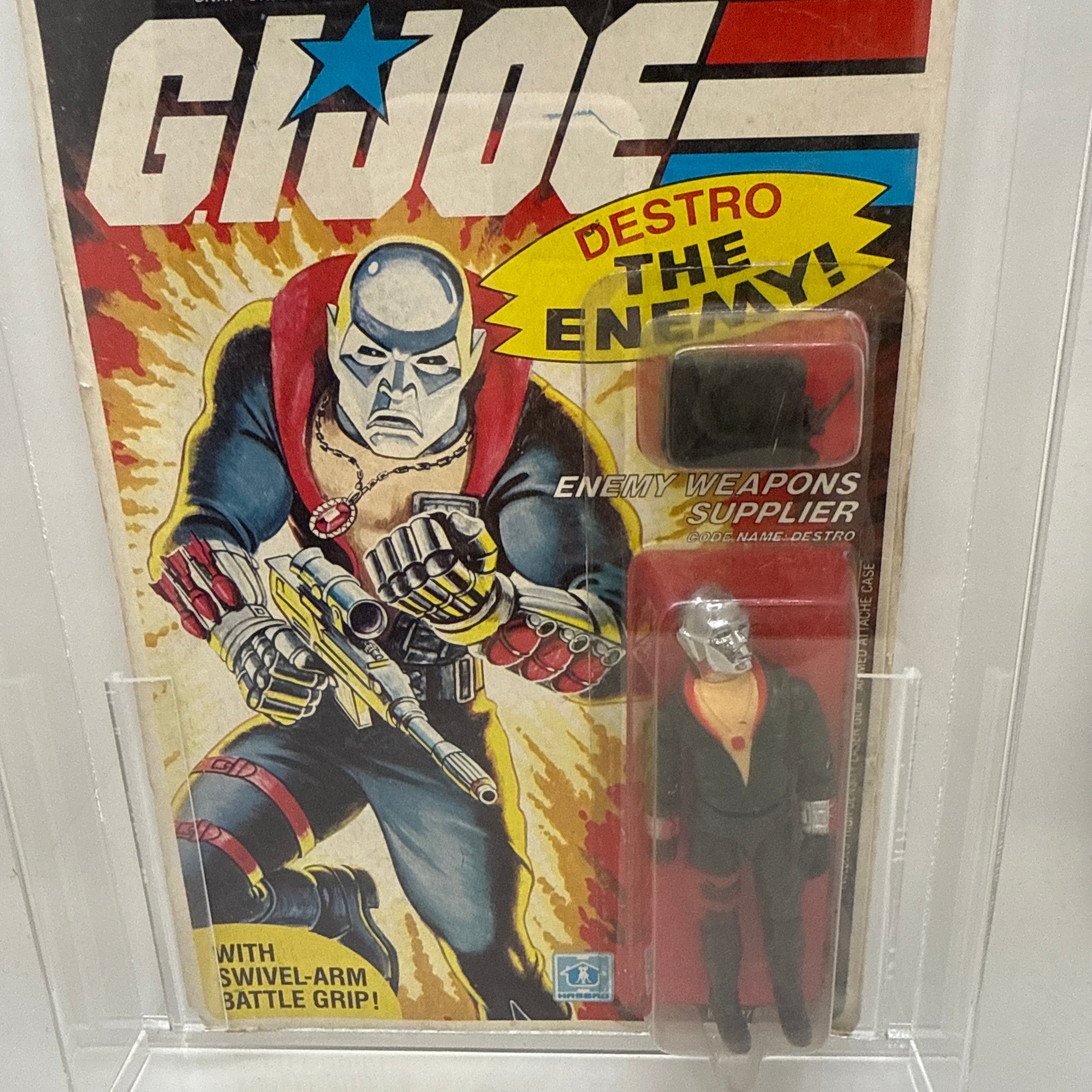 Hasbro G.I. Joe Vintage 1983  Enemy Weapons Supplier Code Name: Destro 32 Back Punched Card