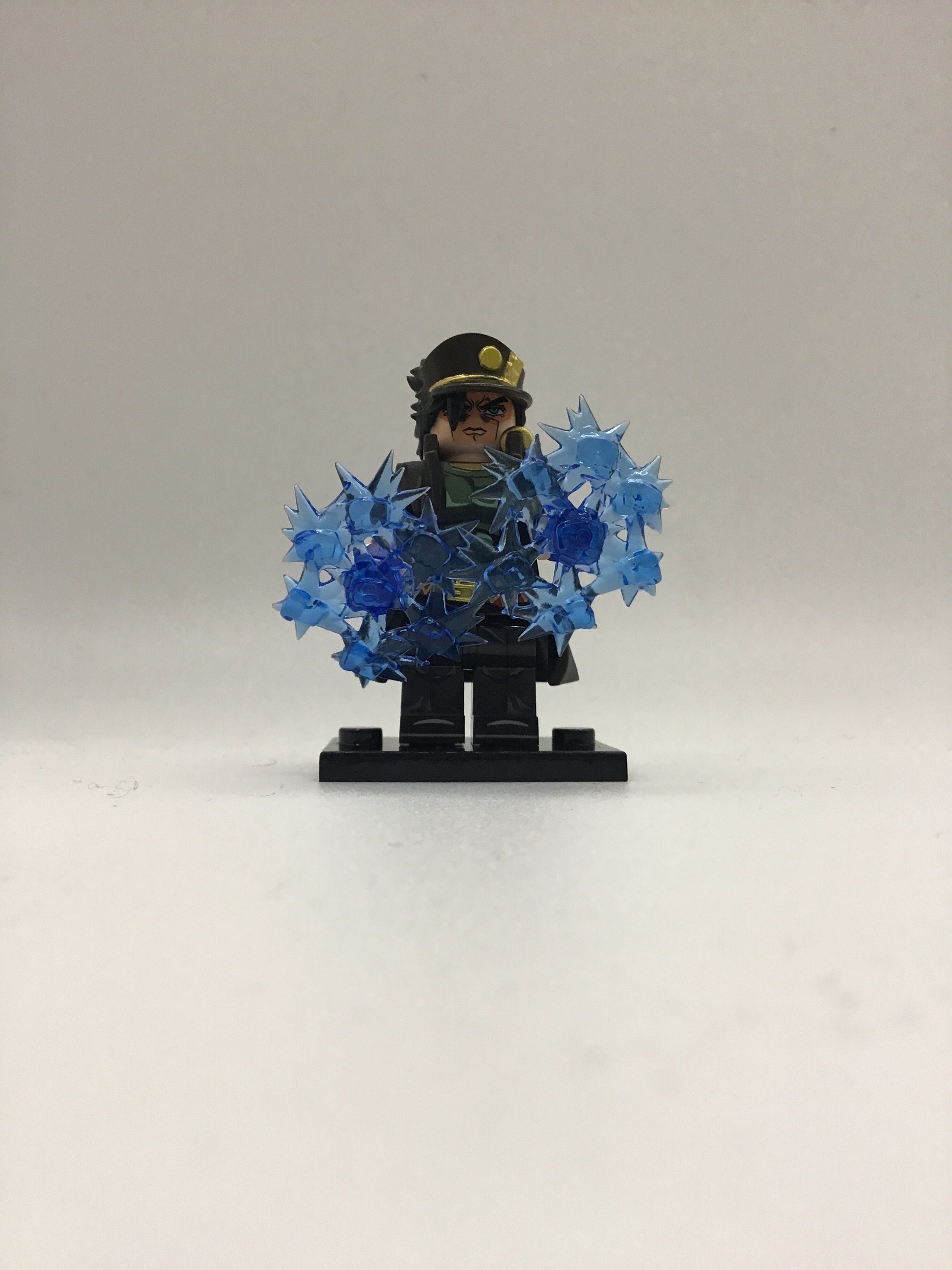 Jojo’s Bizarre Adventure Jotaro #2 Mini Block Figure