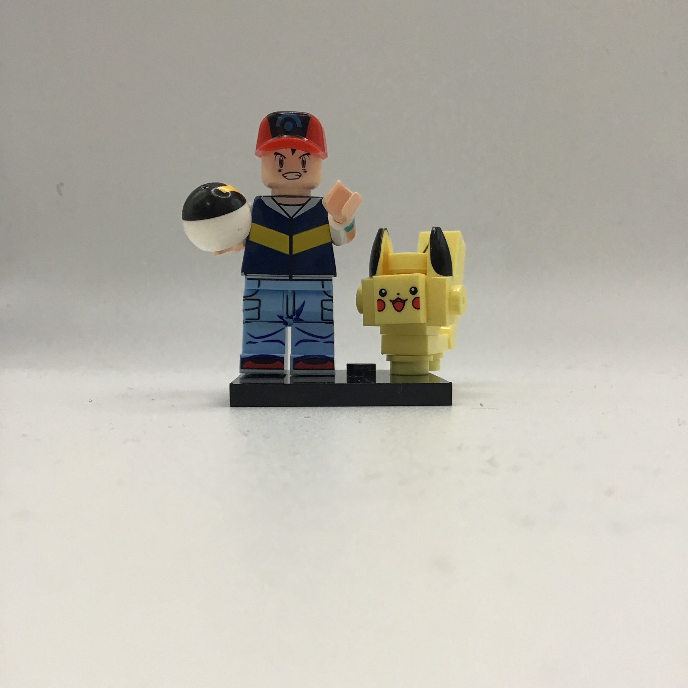 Pokémon Ash and Pikachu #1 Mini Block Figure