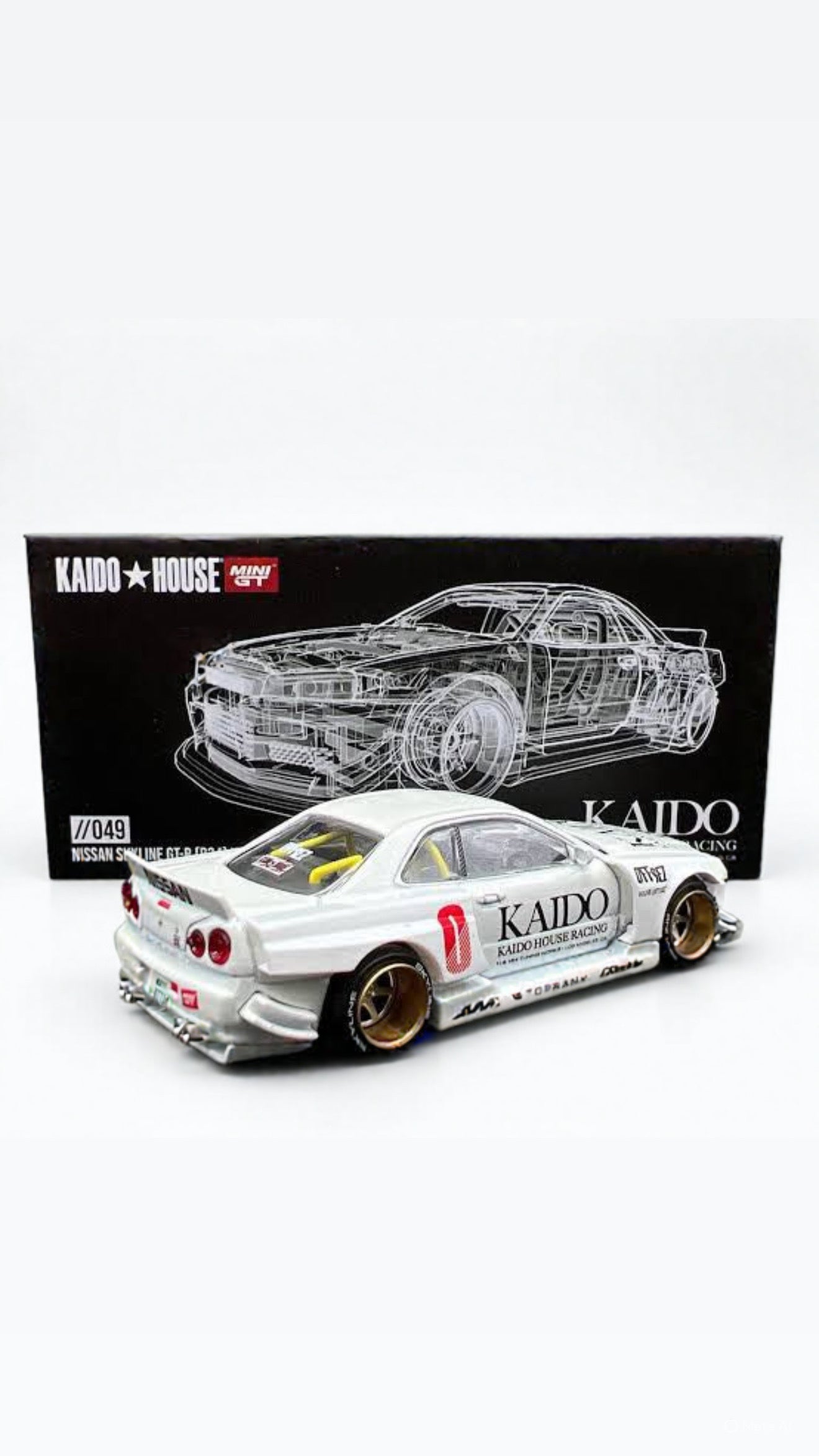 Kaido House Mini GT Nissan Skyline GT-R Kaido Works V2 1:64 Scale Diecast Car #049
