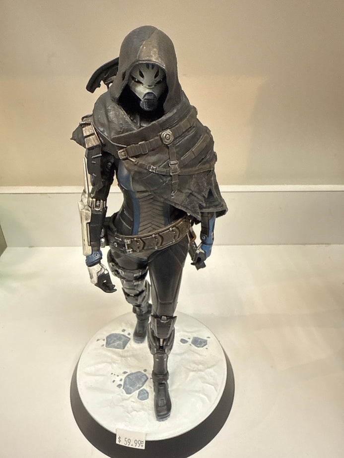 Destiny 2 The store Stranger Collectable Statue