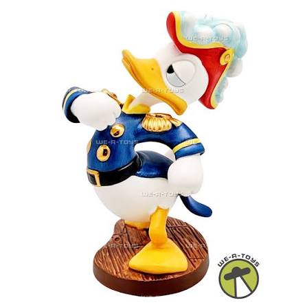 Walt Disney Classics Collection Walt Disney Collectors Society 1994 Donald Duck Sea Scouts Statue