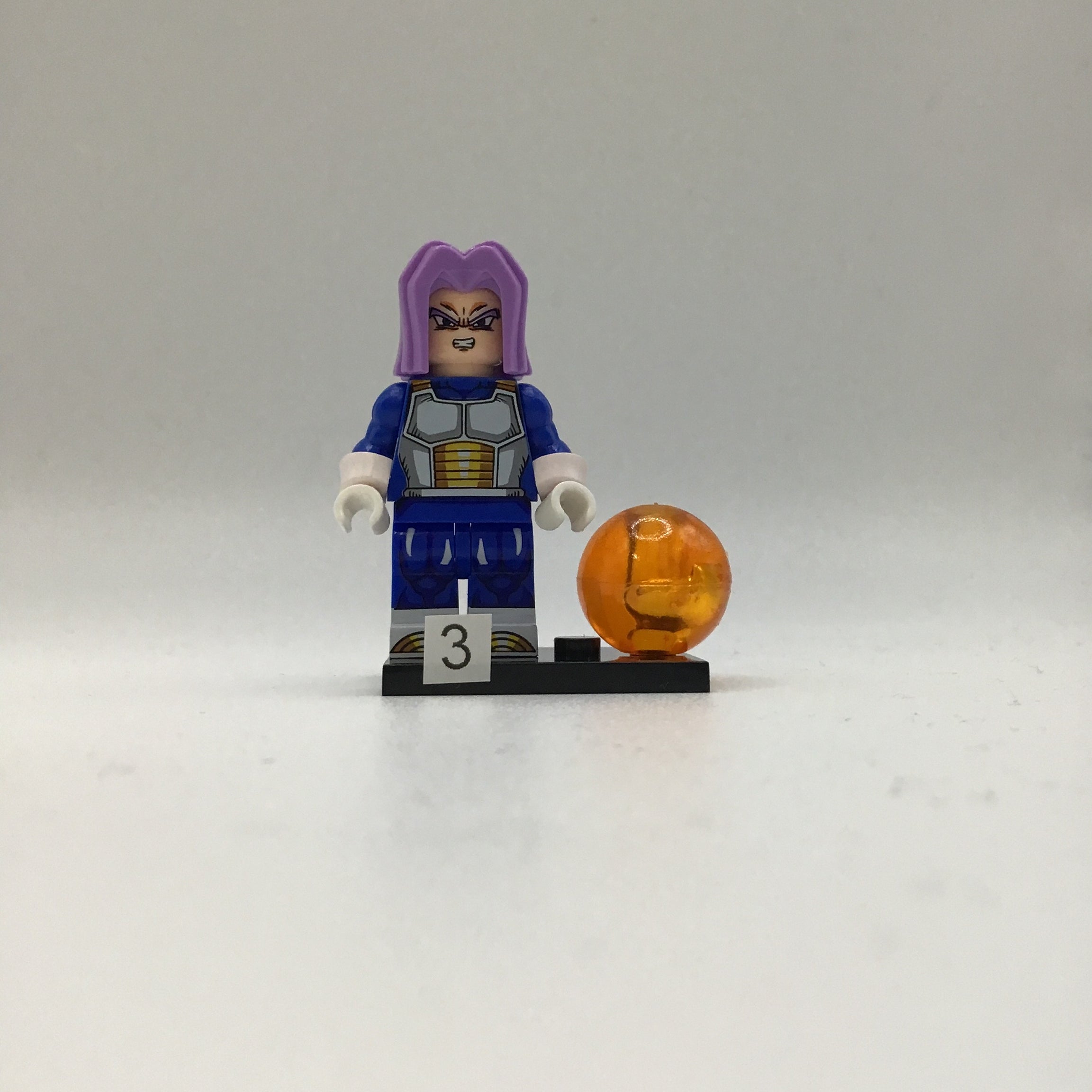 Dragon Ball Trunks #2 Mini Block Figure