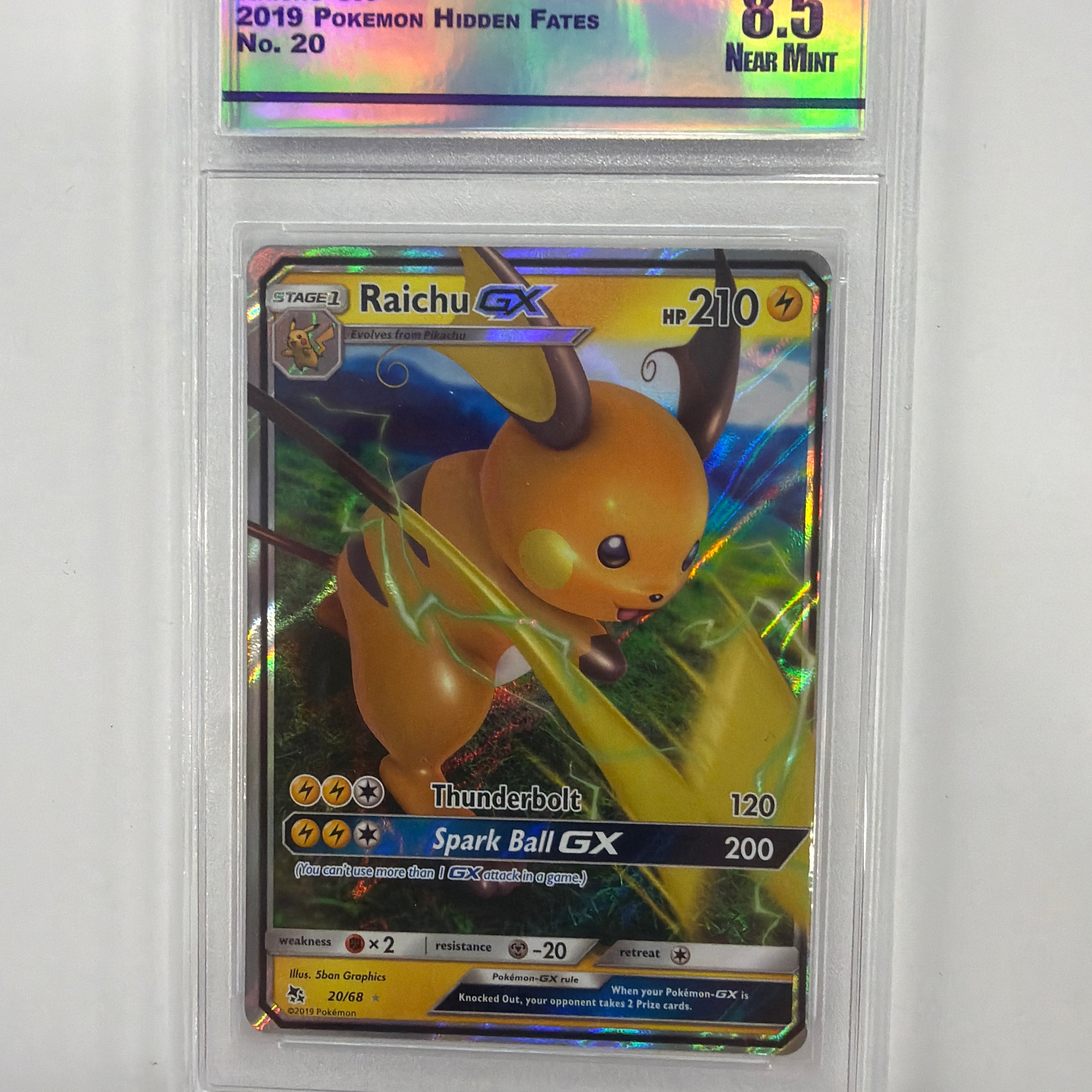 Pokémon TCG - CC&G Near Mint 8.5 Hidden Fates Raichu GX 20/68
