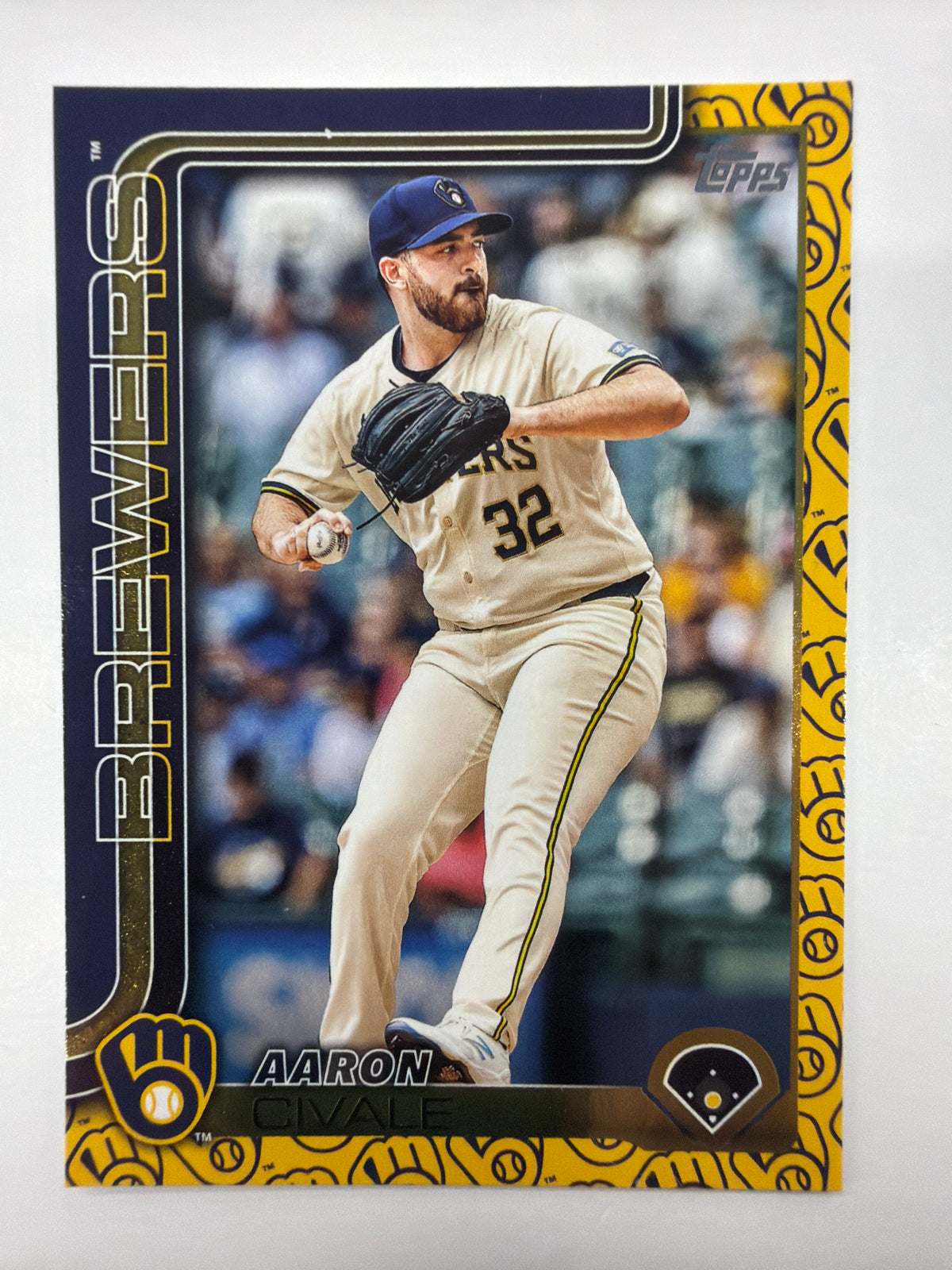 2025 Topps Series 2 Aaron Civale 648