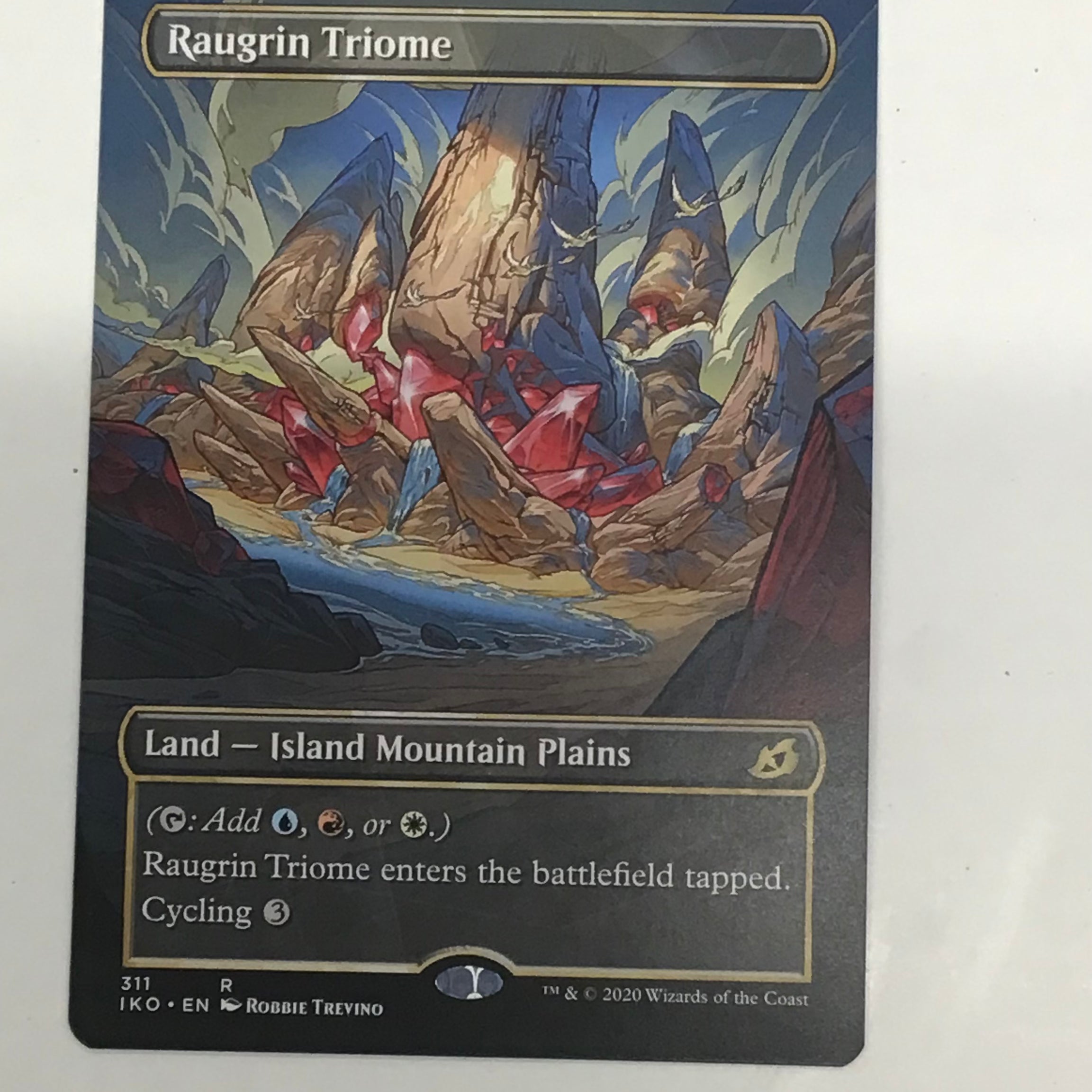 Magic the Gathering TCG - Ikoria: Lair of Behemoths Raugrin Triome (Showcase) 311 NM