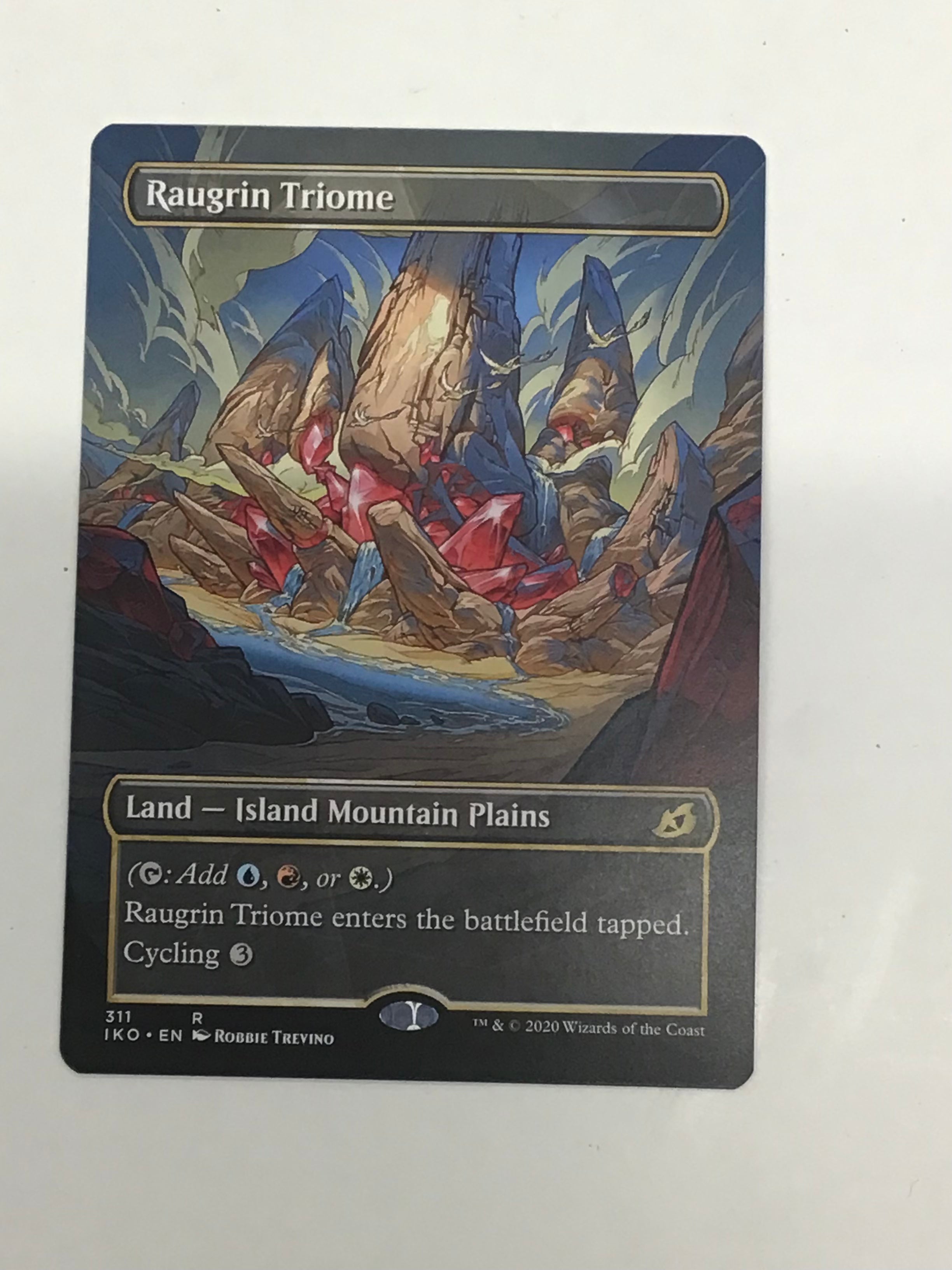 Magic the Gathering TCG - Ikoria: Lair of Behemoths Raugrin Triome (Showcase) 311 NM