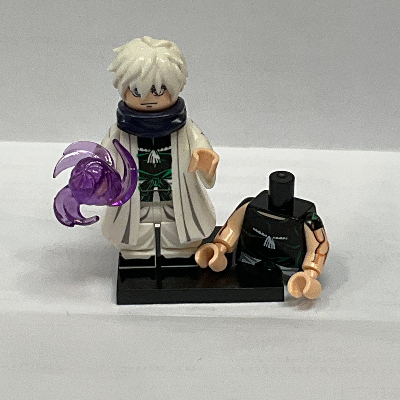 Jujutsu Kaisen Gojo #3 Mini Block Figure