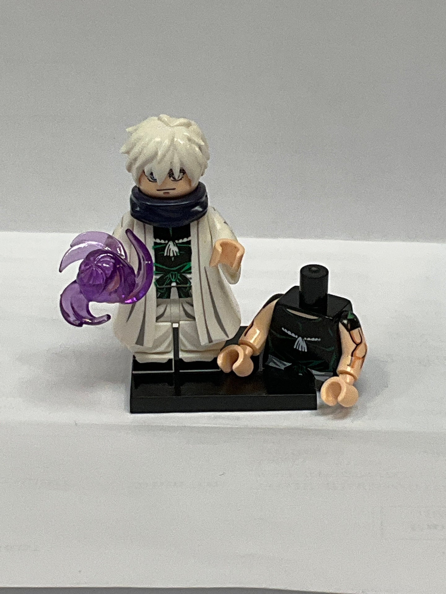 Jujutsu Kaisen Gojo #3 Mini Block Figure