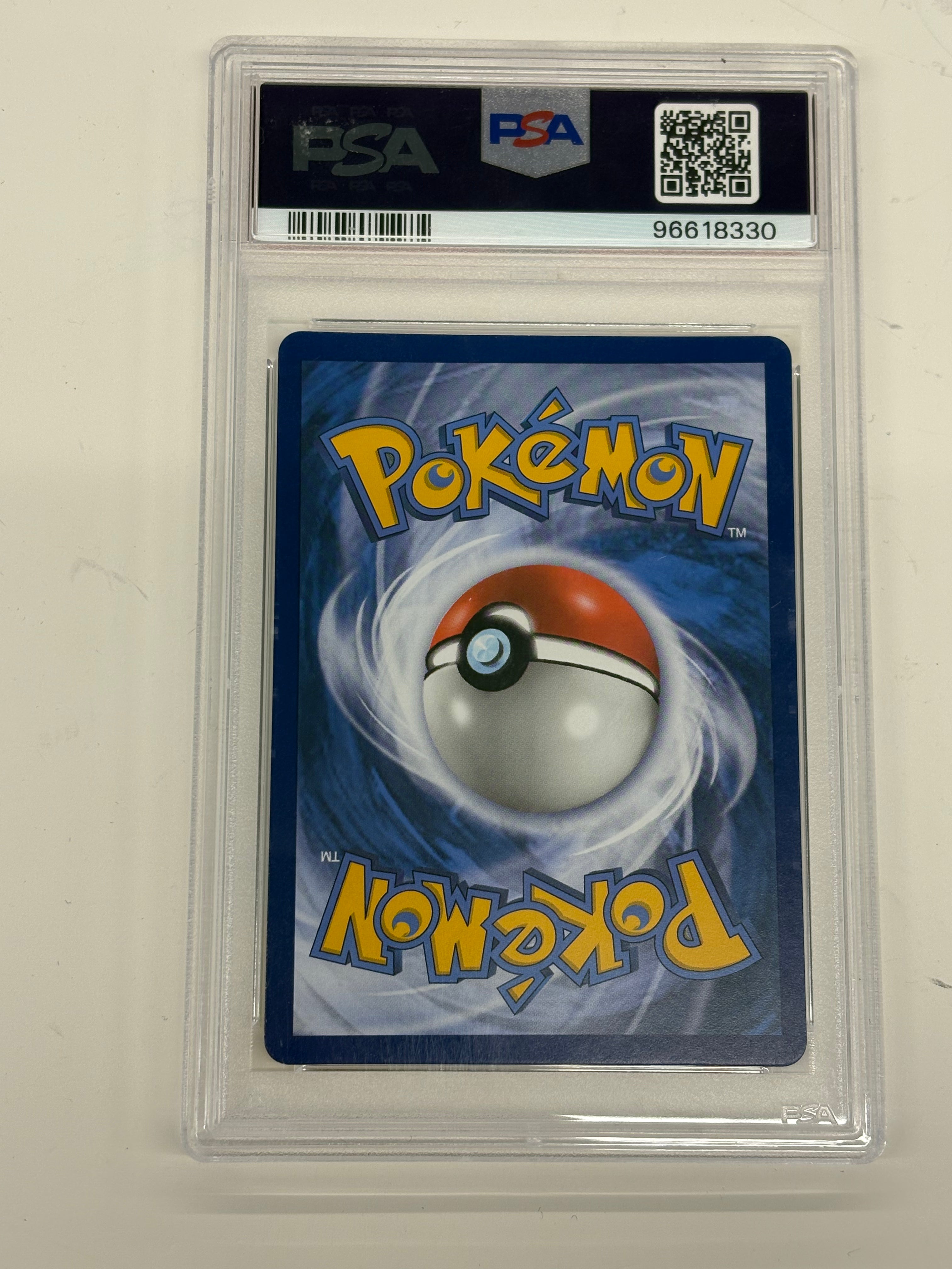 Pokémon TCG - CGC NM/Mint+ 8.5 Lost Origin Giratina V 186/196 Full Art
