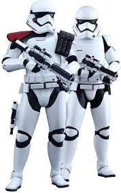 Hot Toys Star Wars First Order Stormtrooper Officer & Stormtrooper 1/6 Scale Action Figure MMS335