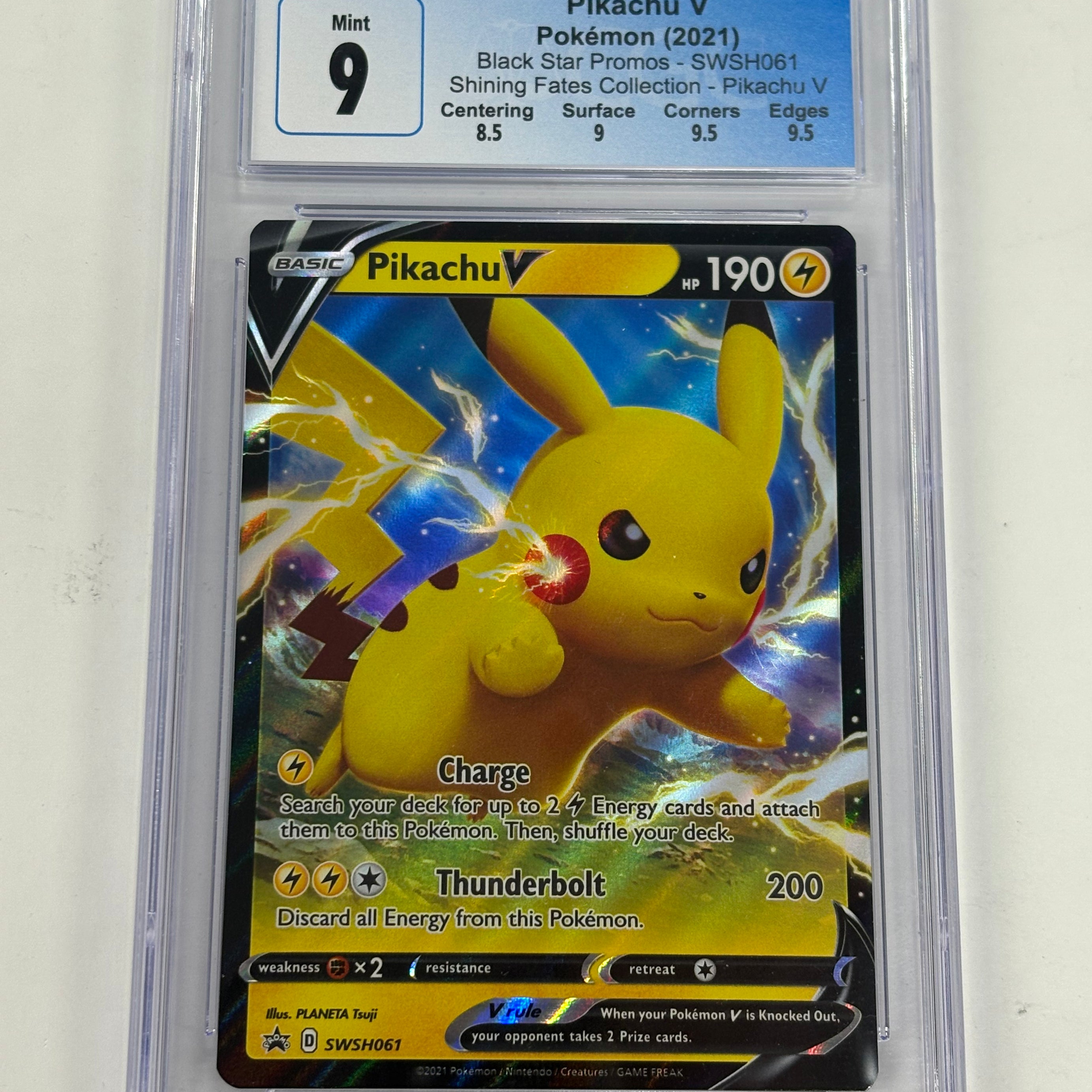 Pokémon TCG - CGC Mint 9 Shining Fates Collection Black Star Promo Pikachu V SWSH061